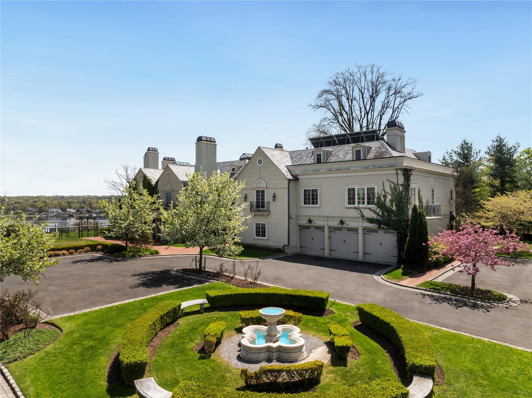 Single Family Blue Sea  Nassau County, NY 11024, MLS-854286-6