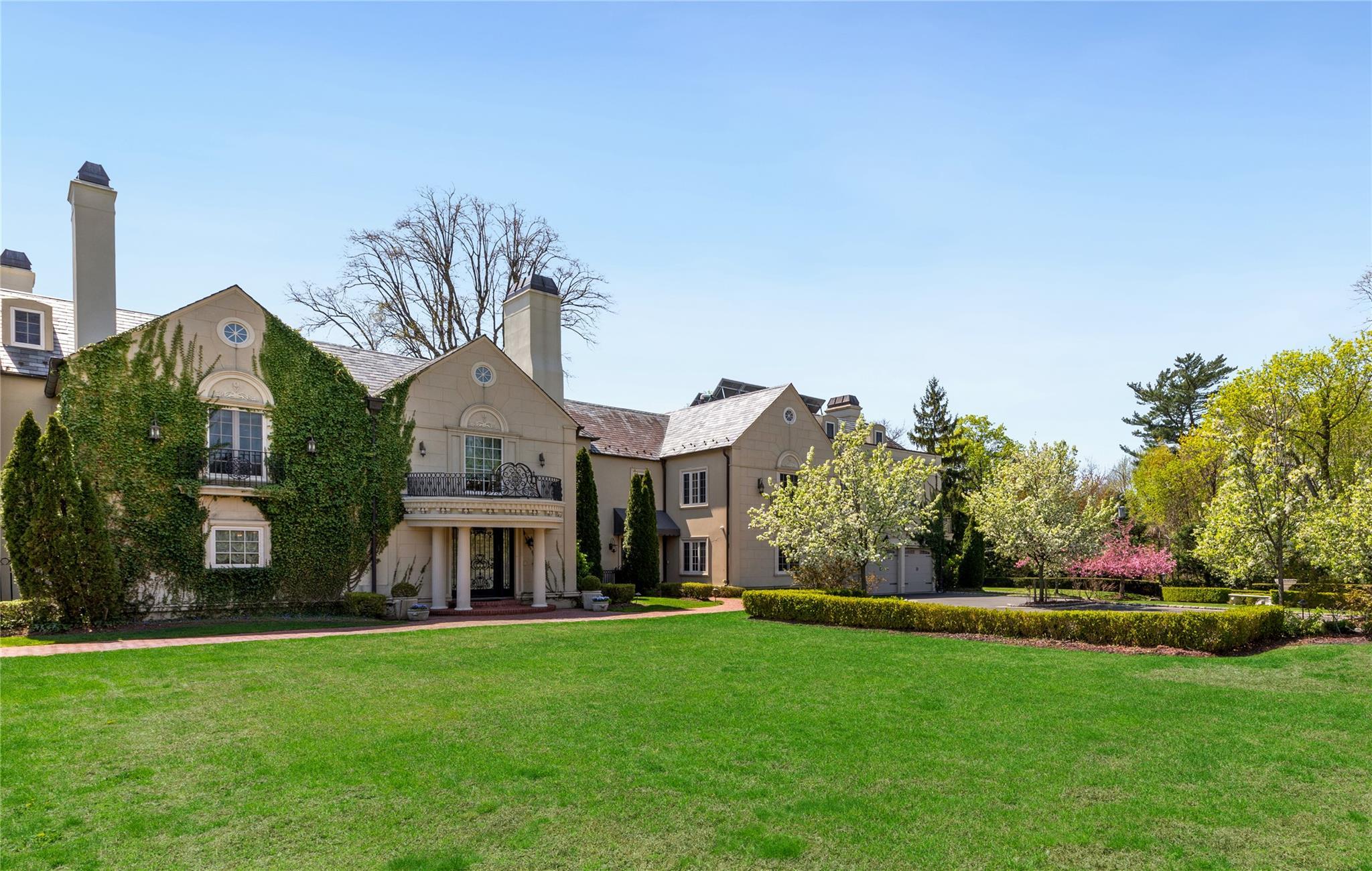 Single Family Blue Sea  Nassau County, NY 11024, MLS-854286-7