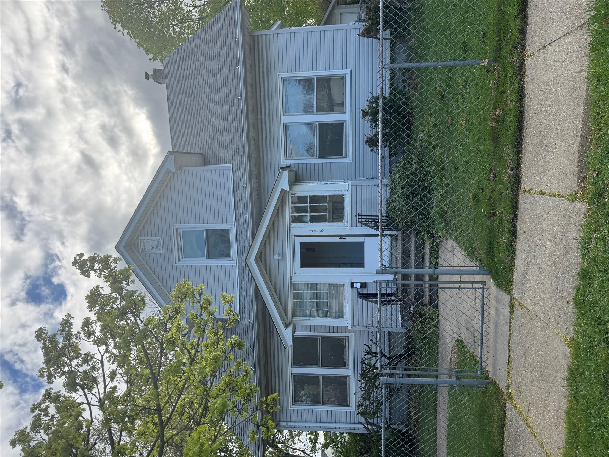 Single Family Columbus  Nassau County, NY 11520, MLS-854291-2