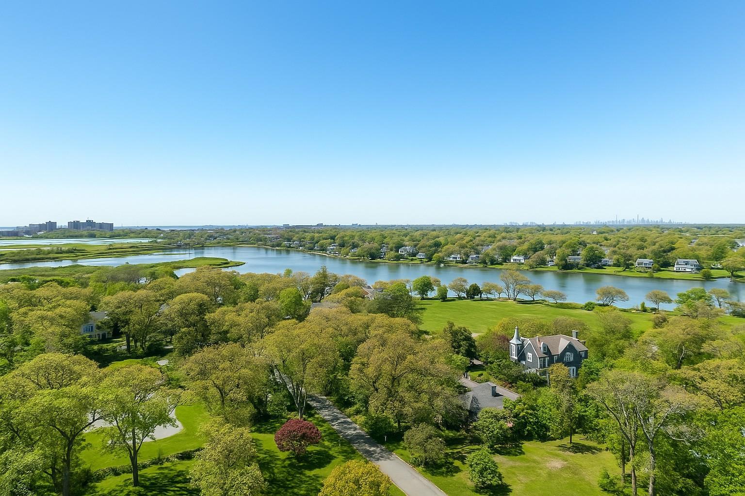 Single Family Pond  Nassau County, NY 11559, MLS-854310-48
