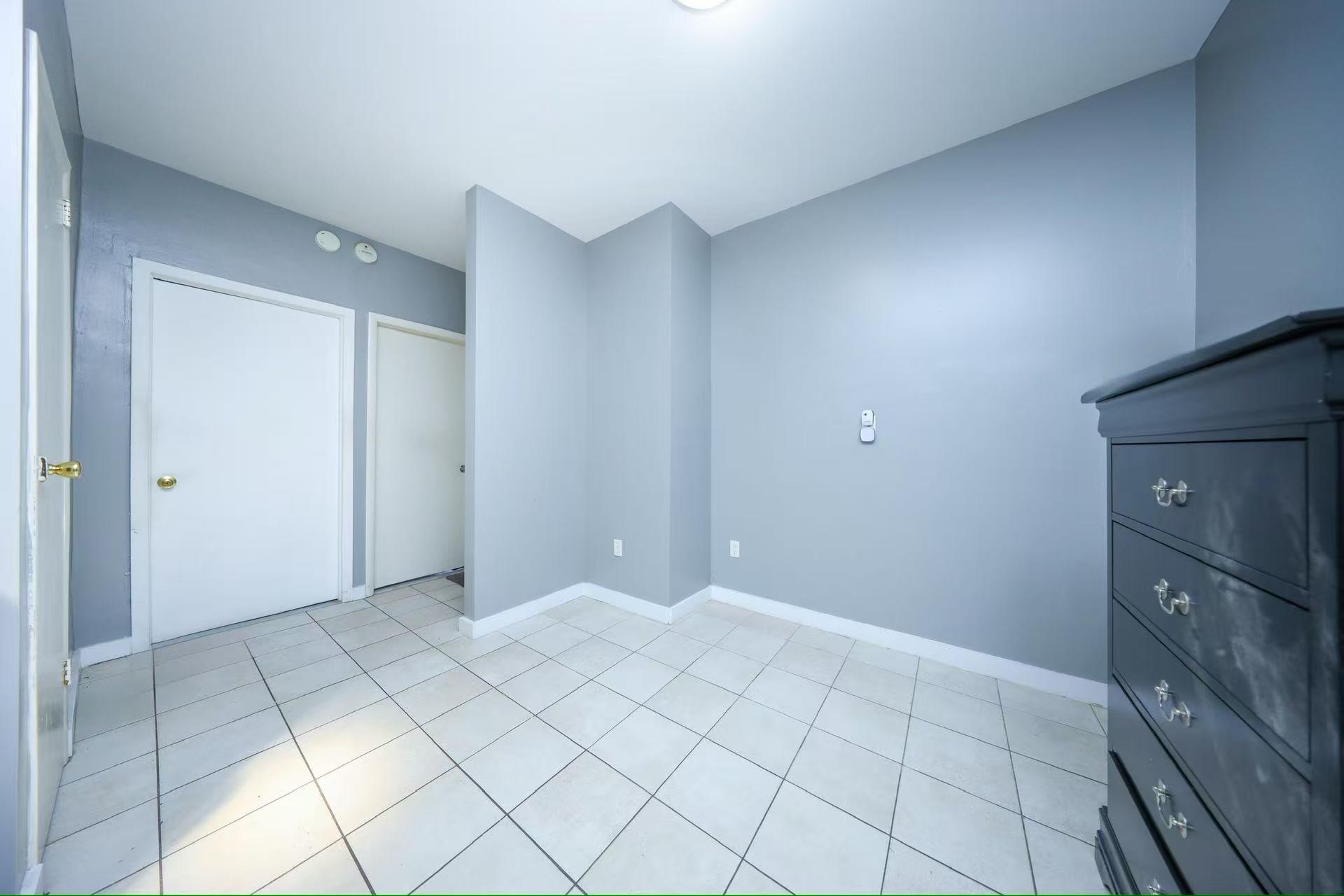 Single Family 12  Brooklyn, NY 11218, MLS-854316-8