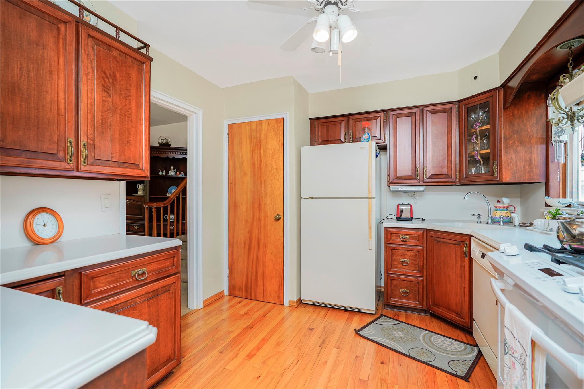 Single Family Ave  Staten Island, NY 10314, MLS-854318-13
