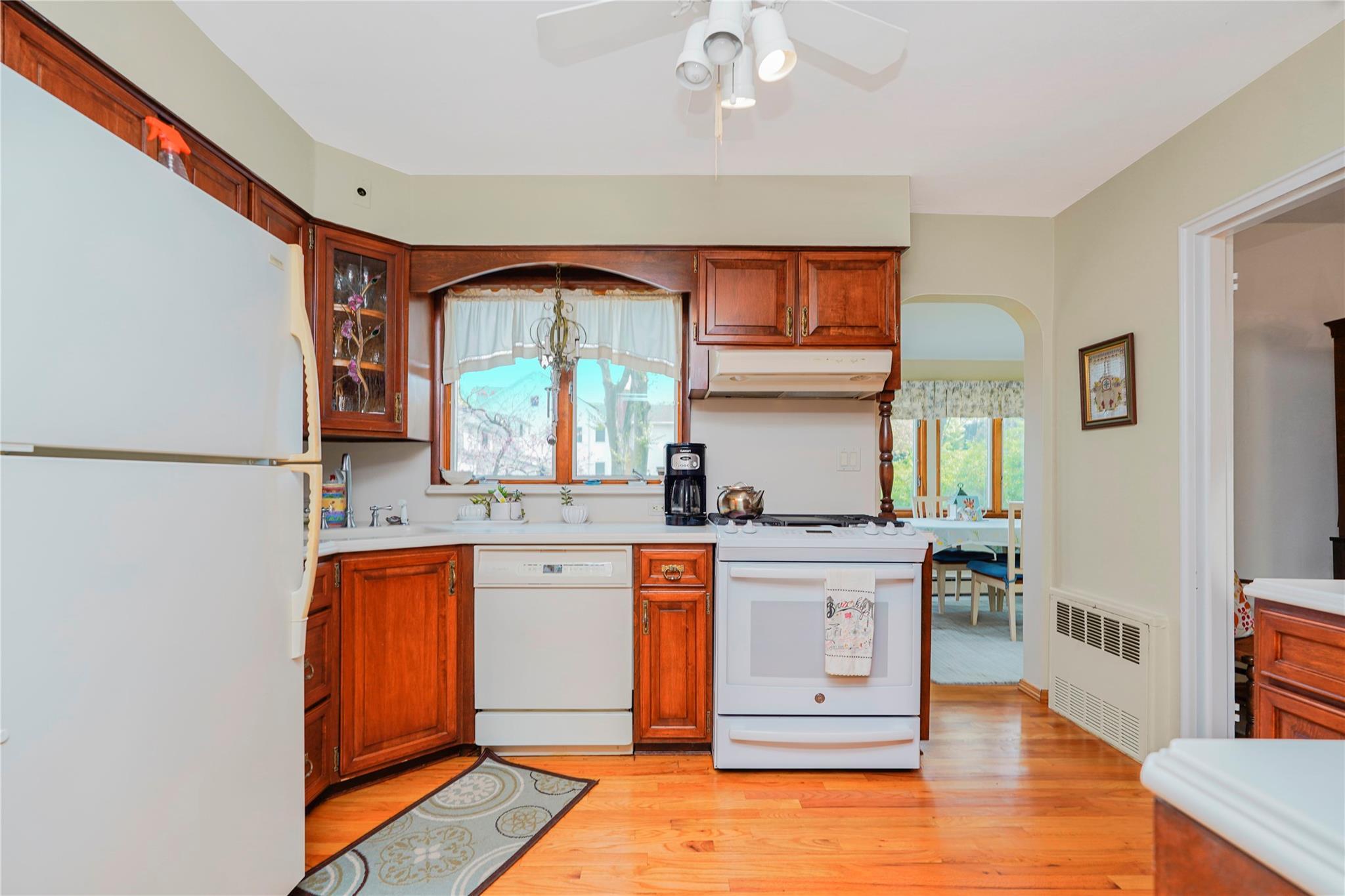 Single Family Ave  Staten Island, NY 10314, MLS-854318-14
