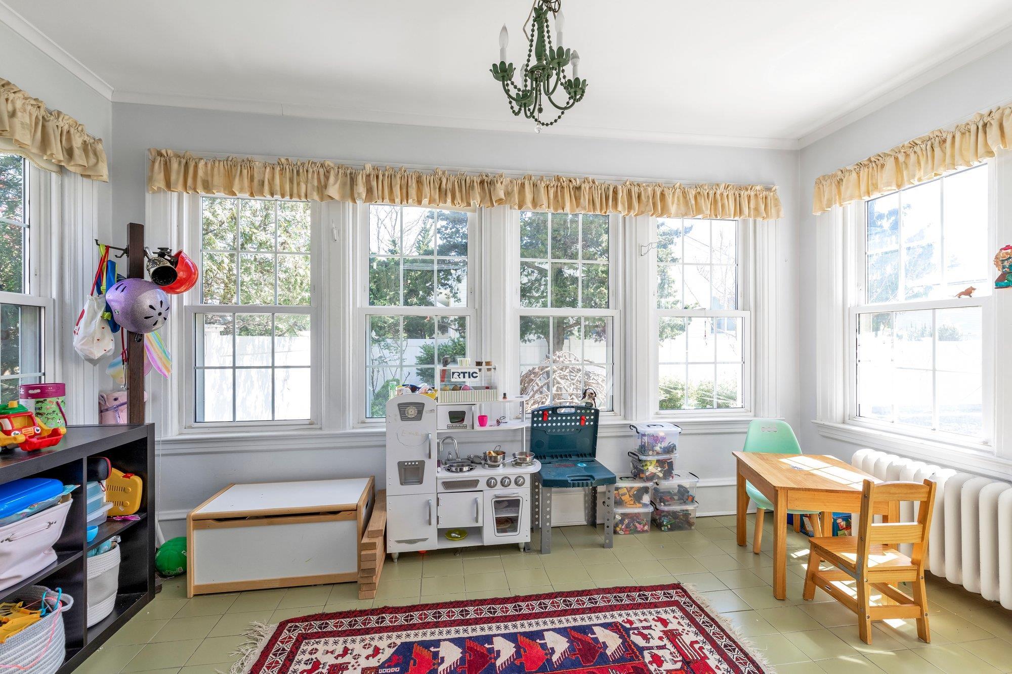 Single Family Hewlett  Nassau County, NY 11566, MLS-854326-6
