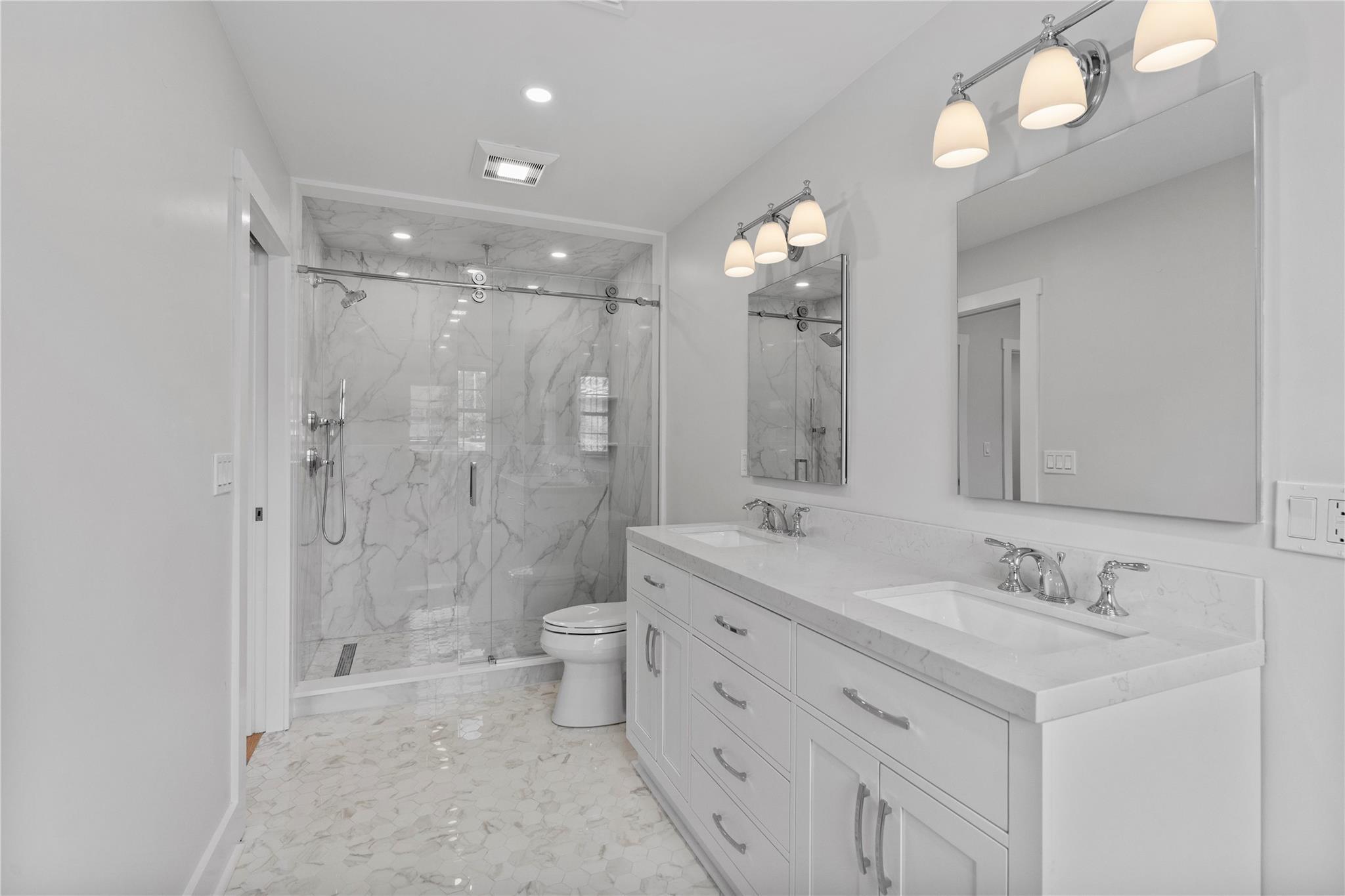 Single Family King  Westchester County, NY 10573, MLS-854327-27
