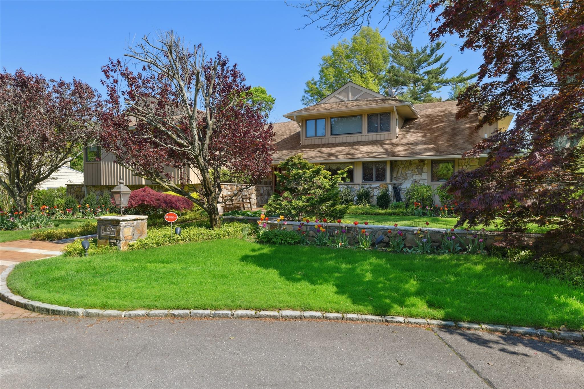 Single Family Huckleberry  Nassau County, NY 11557, MLS-854329-3