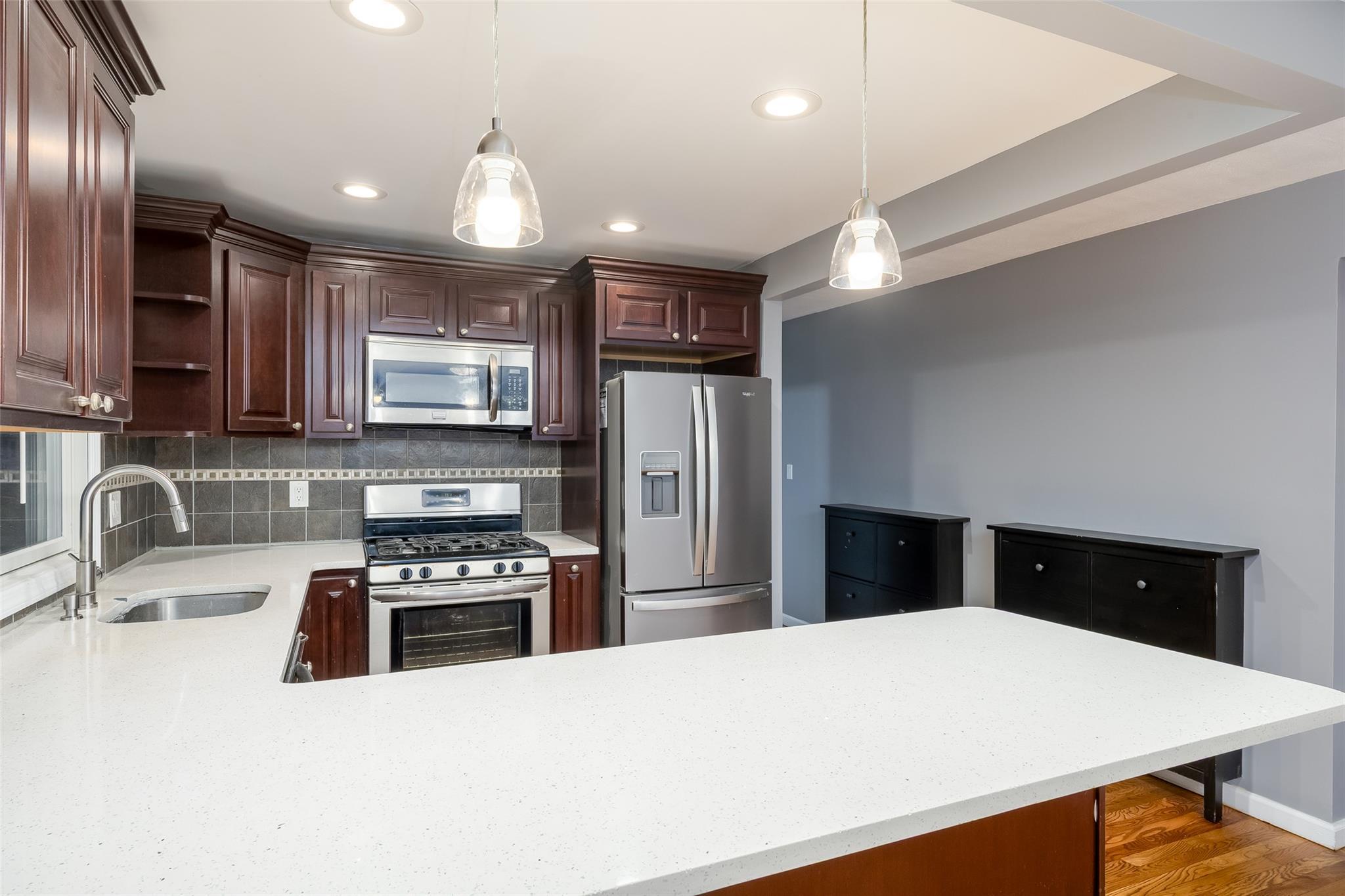 Single Family Lincoln  Nassau County, NY 11510, MLS-854341-11