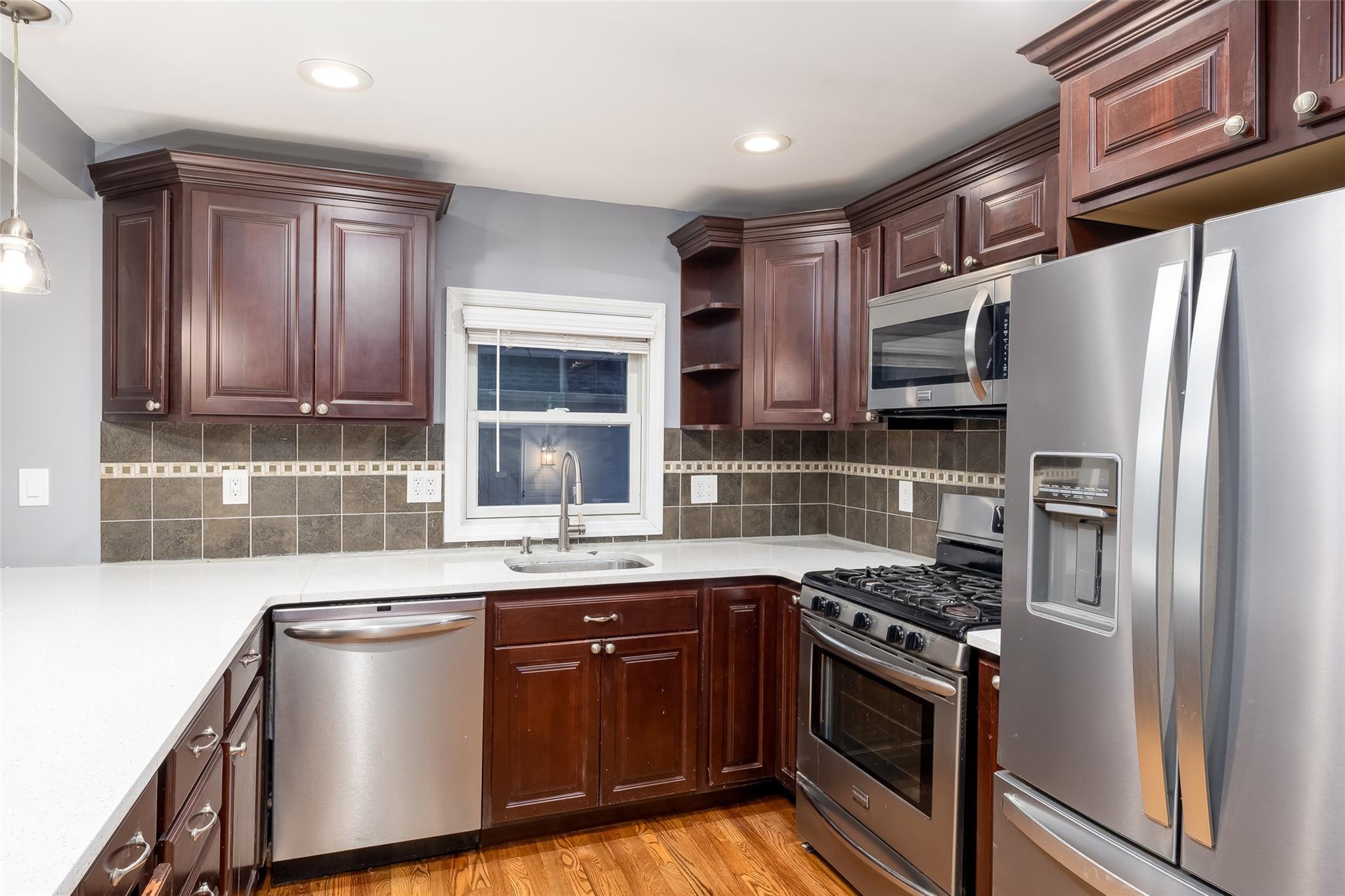 Single Family Lincoln  Nassau County, NY 11510, MLS-854341-8