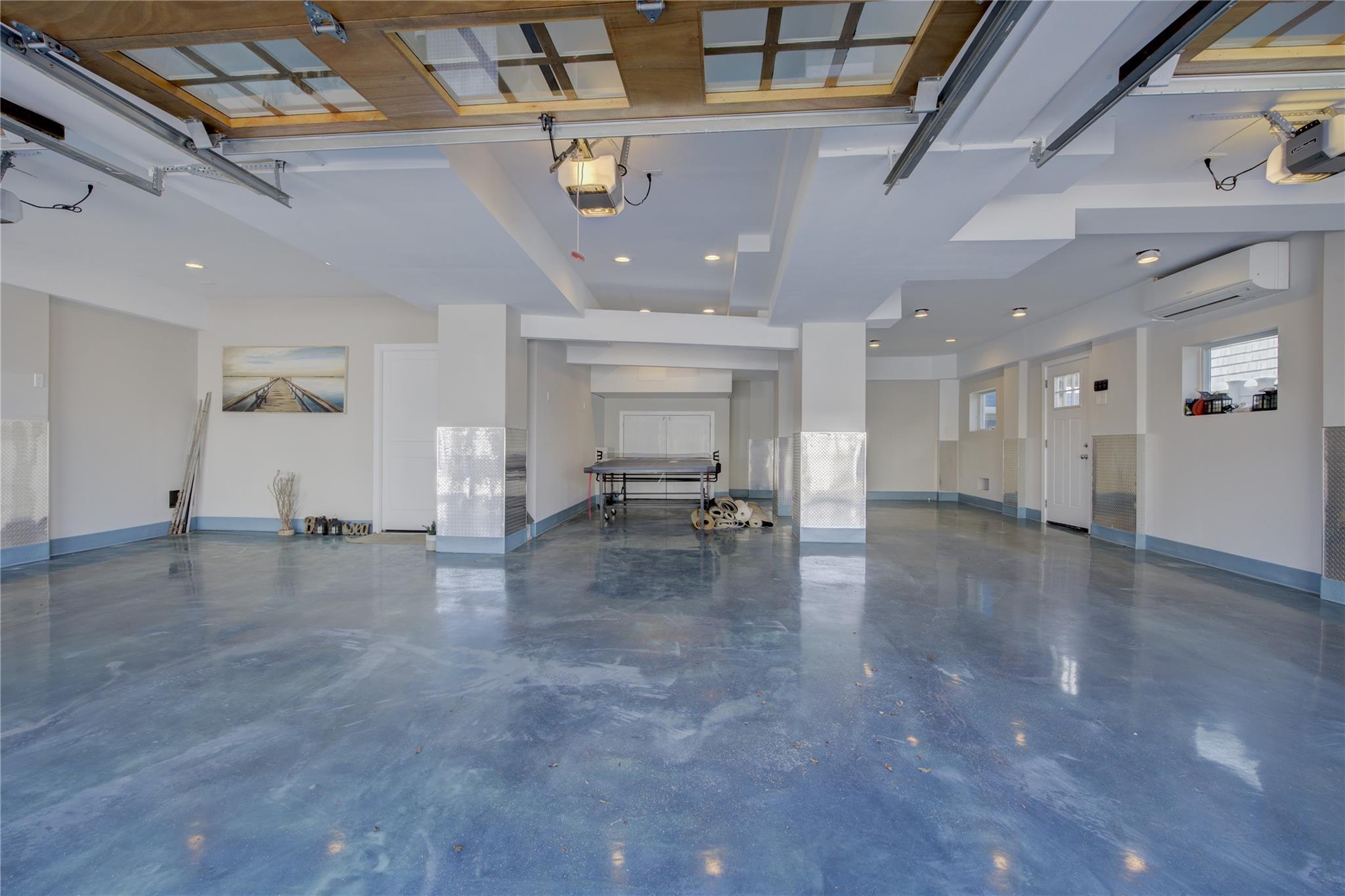 Single Family Oceanfront  Nassau County, NY 11561, MLS-854348-46