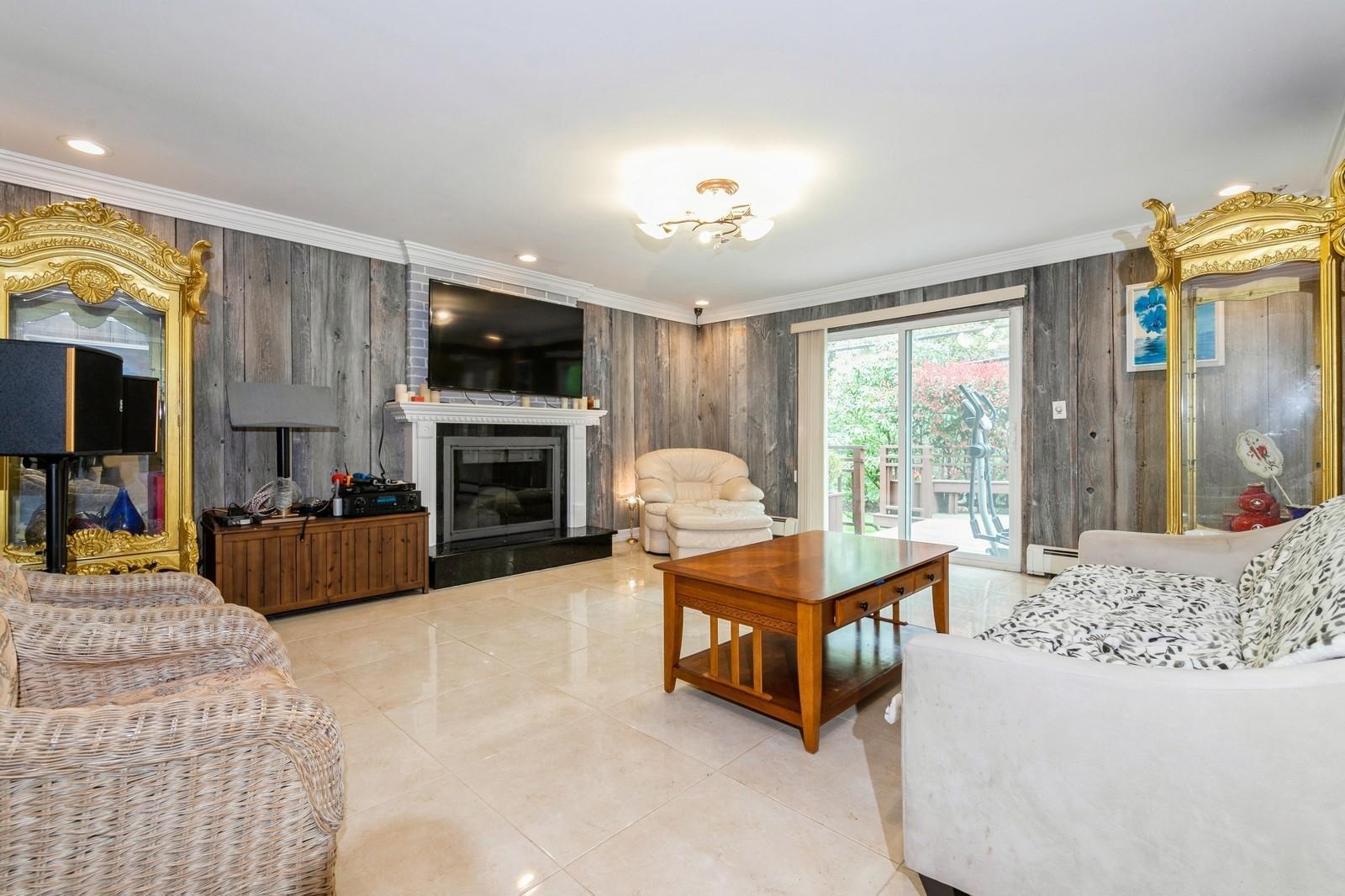Single Family Tara  Nassau County, NY 11576, MLS-854353-14