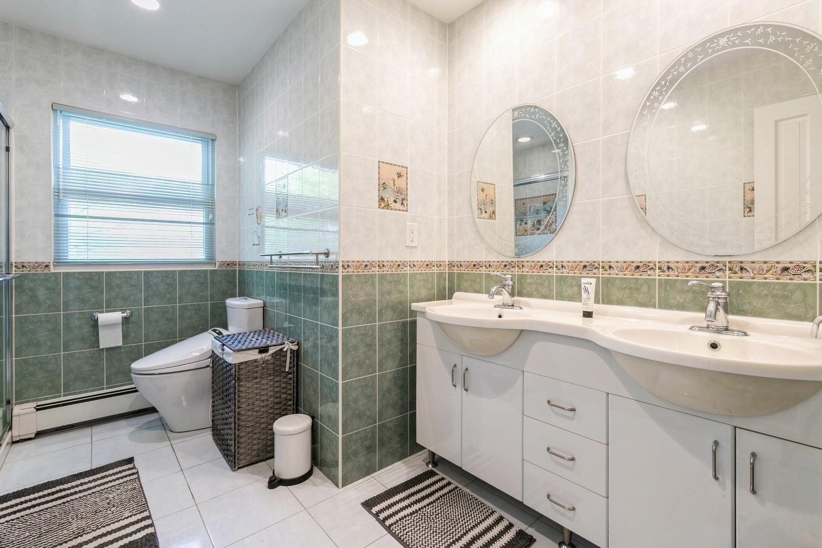 Single Family Tara  Nassau County, NY 11576, MLS-854353-22