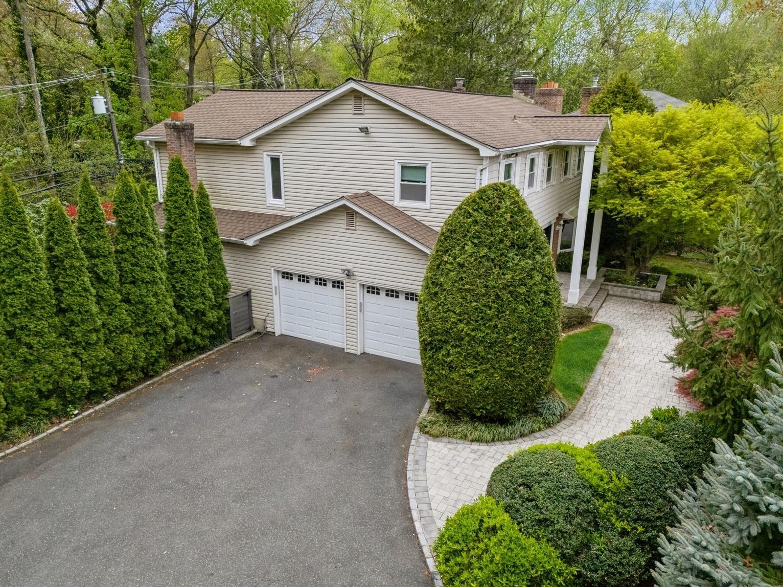 Single Family Tara  Nassau County, NY 11576, MLS-854353-27