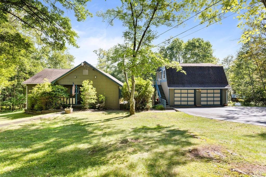 Single Family Strong  Sullivan County, NY 12734, MLS-854354-2