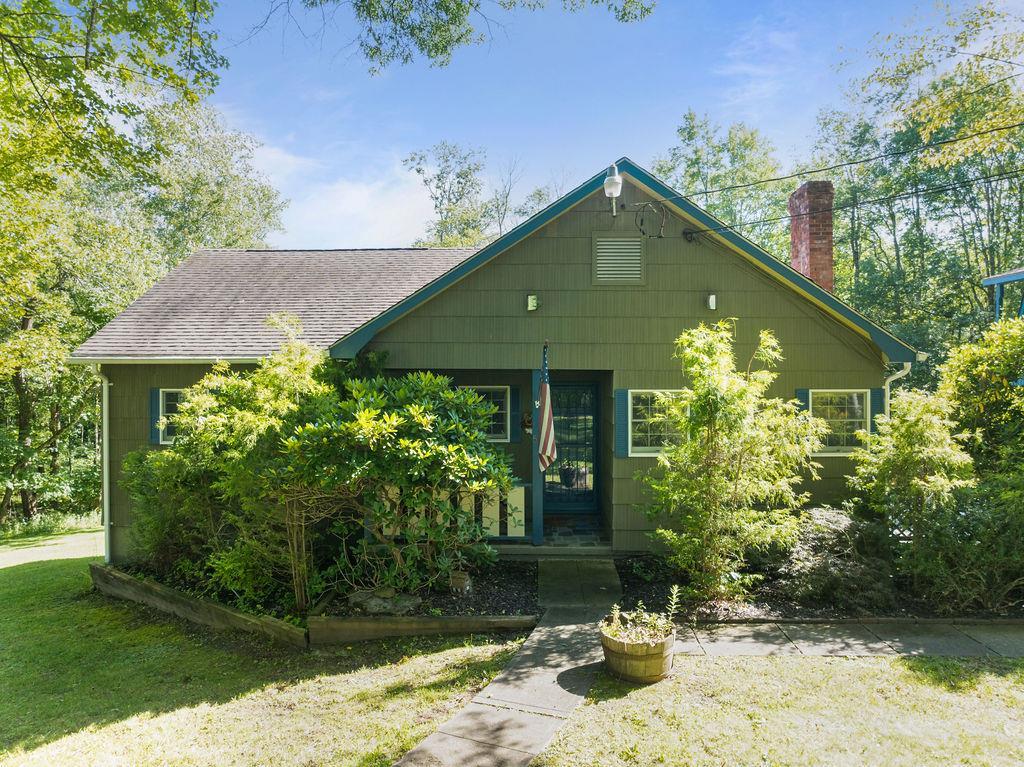 Single Family Strong  Sullivan County, NY 12734, MLS-854354-3