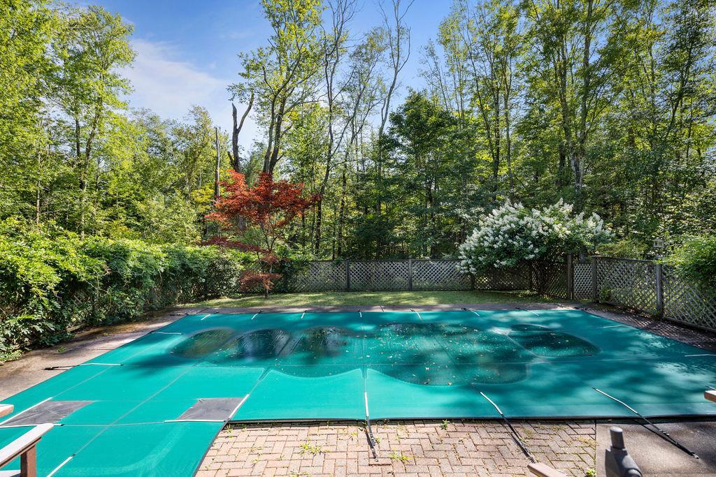 Single Family Strong  Sullivan County, NY 12734, MLS-854354-39