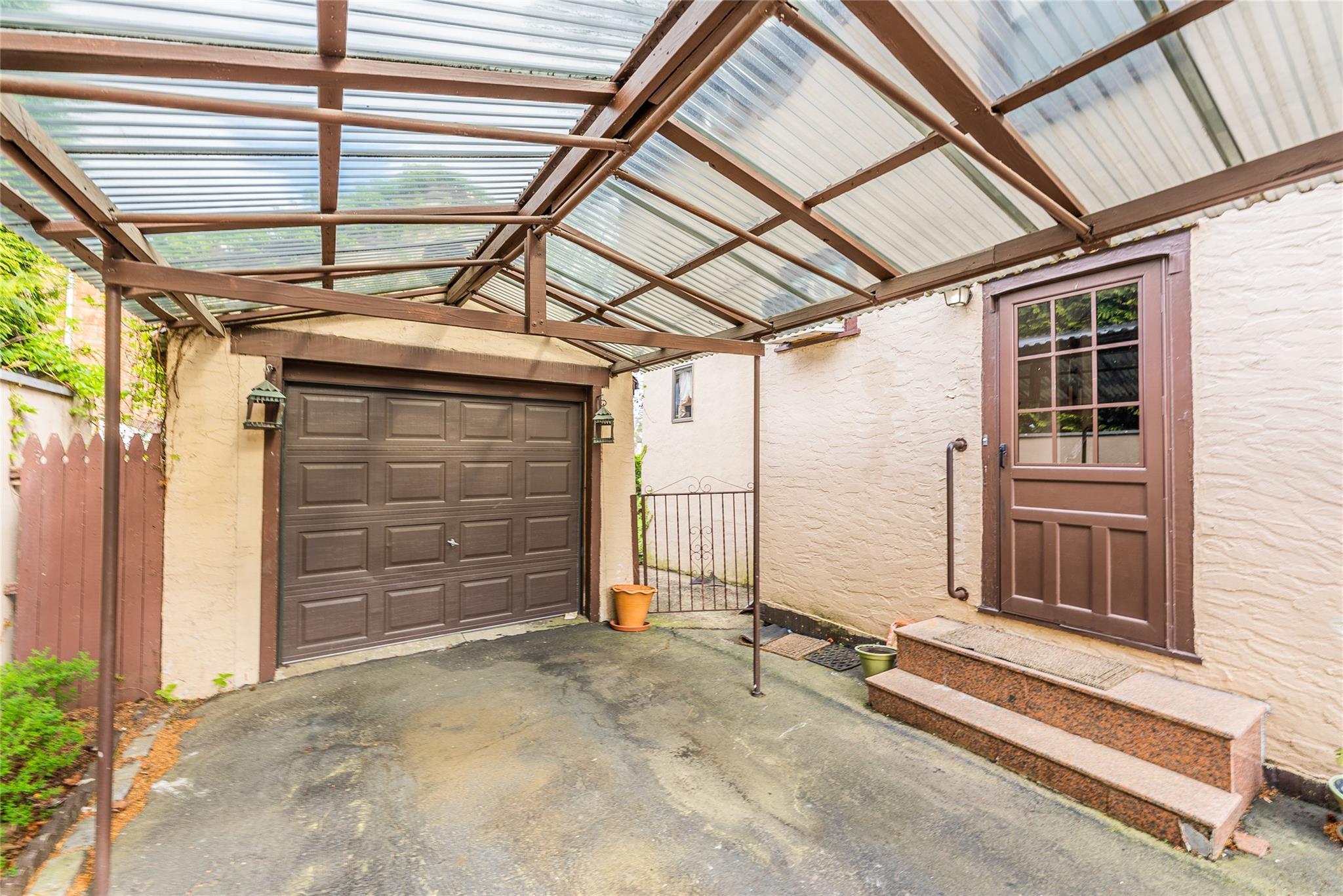 Single Family 161  Queens, NY 11357, MLS-854369-10
