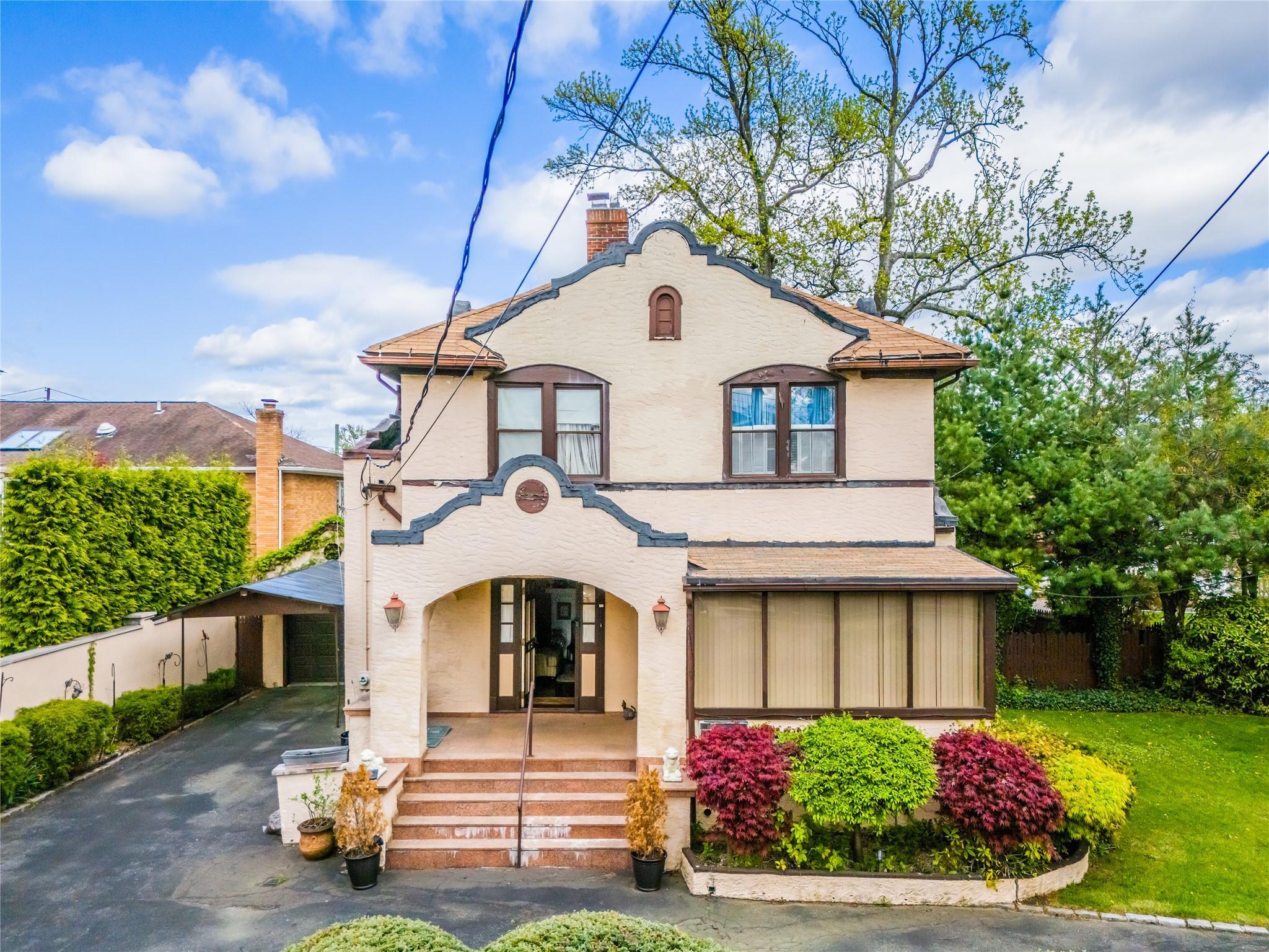 Single Family 161  Queens, NY 11357, MLS-854369-2