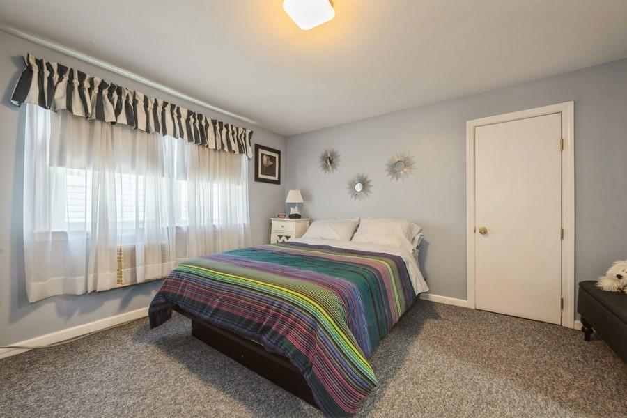 Single Family Lakeside  Nassau County, NY 11510, MLS-854374-12