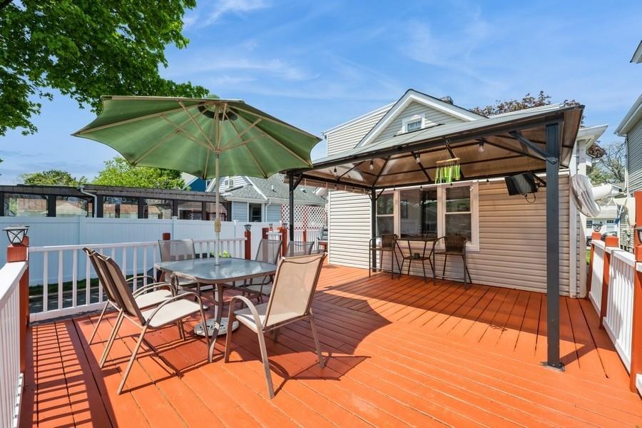 Single Family Lakeside  Nassau County, NY 11510, MLS-854374-20