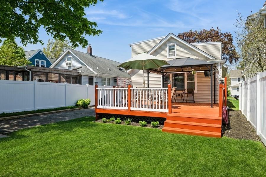Single Family Lakeside  Nassau County, NY 11510, MLS-854374-24