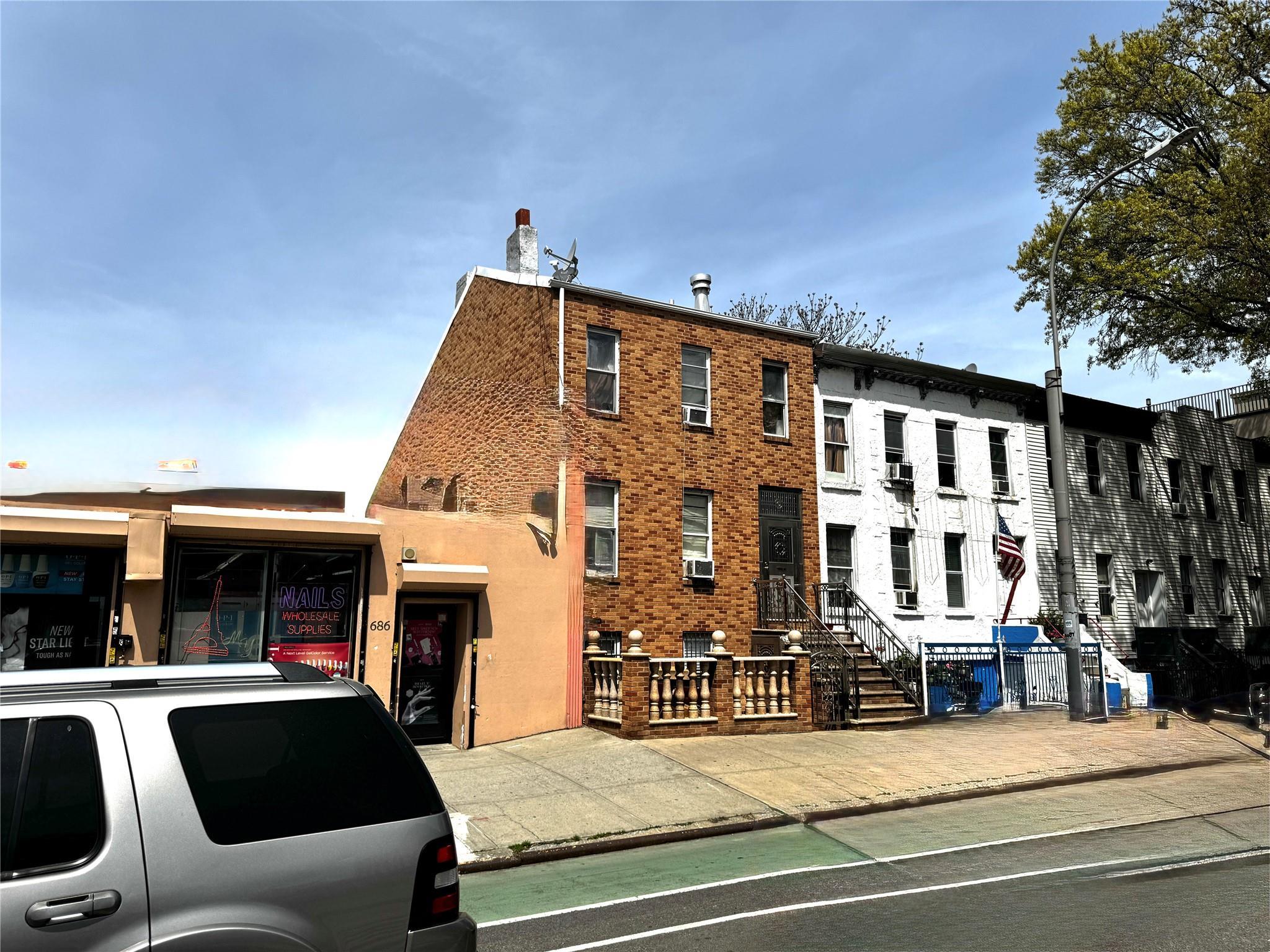 Single Family 4th  Brooklyn, NY 11232, MLS-854380-2