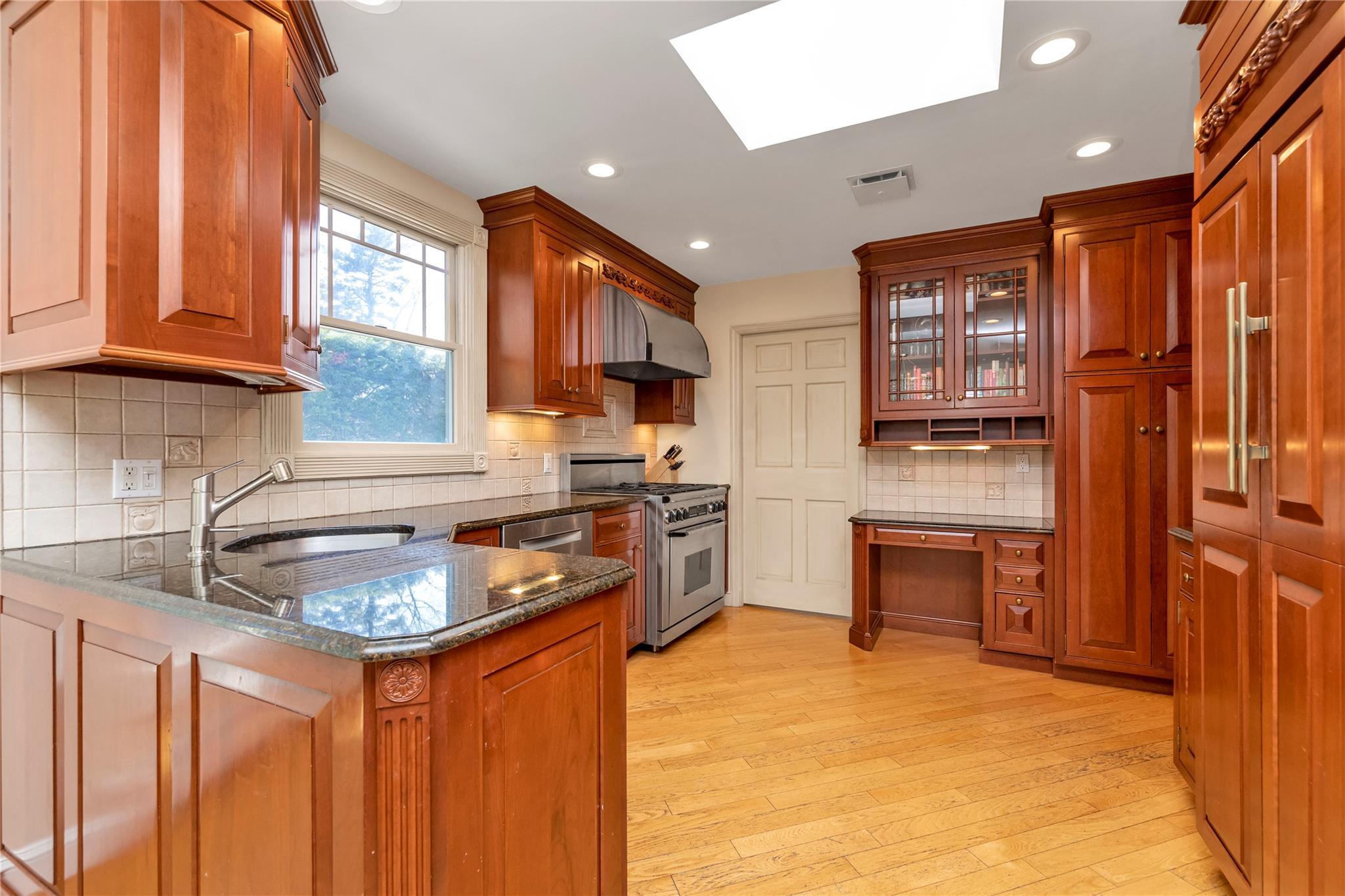 Single Family Chestnut  Nassau County, NY 11545, MLS-854381-14