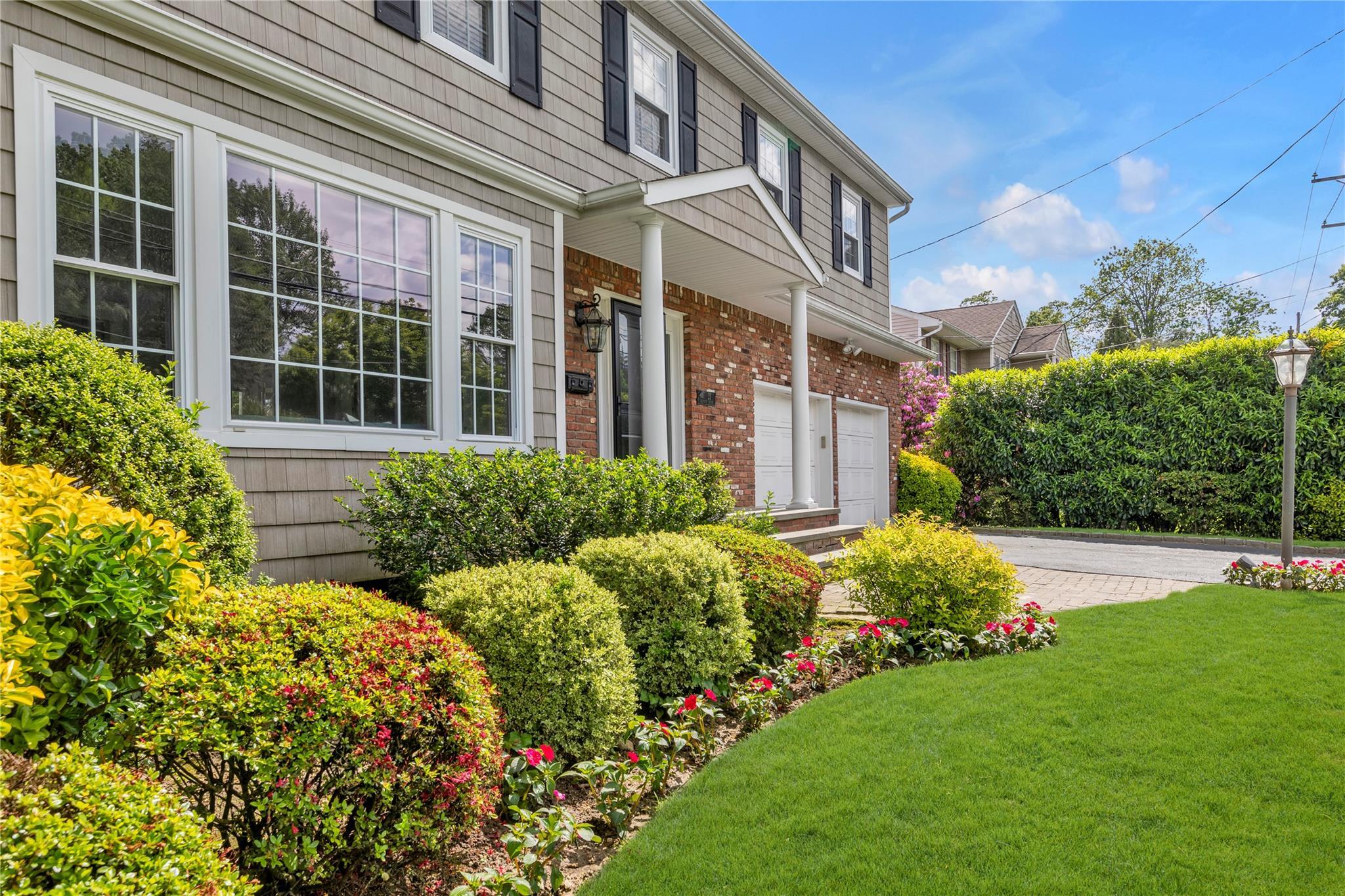 Single Family Chestnut  Nassau County, NY 11545, MLS-854381-2