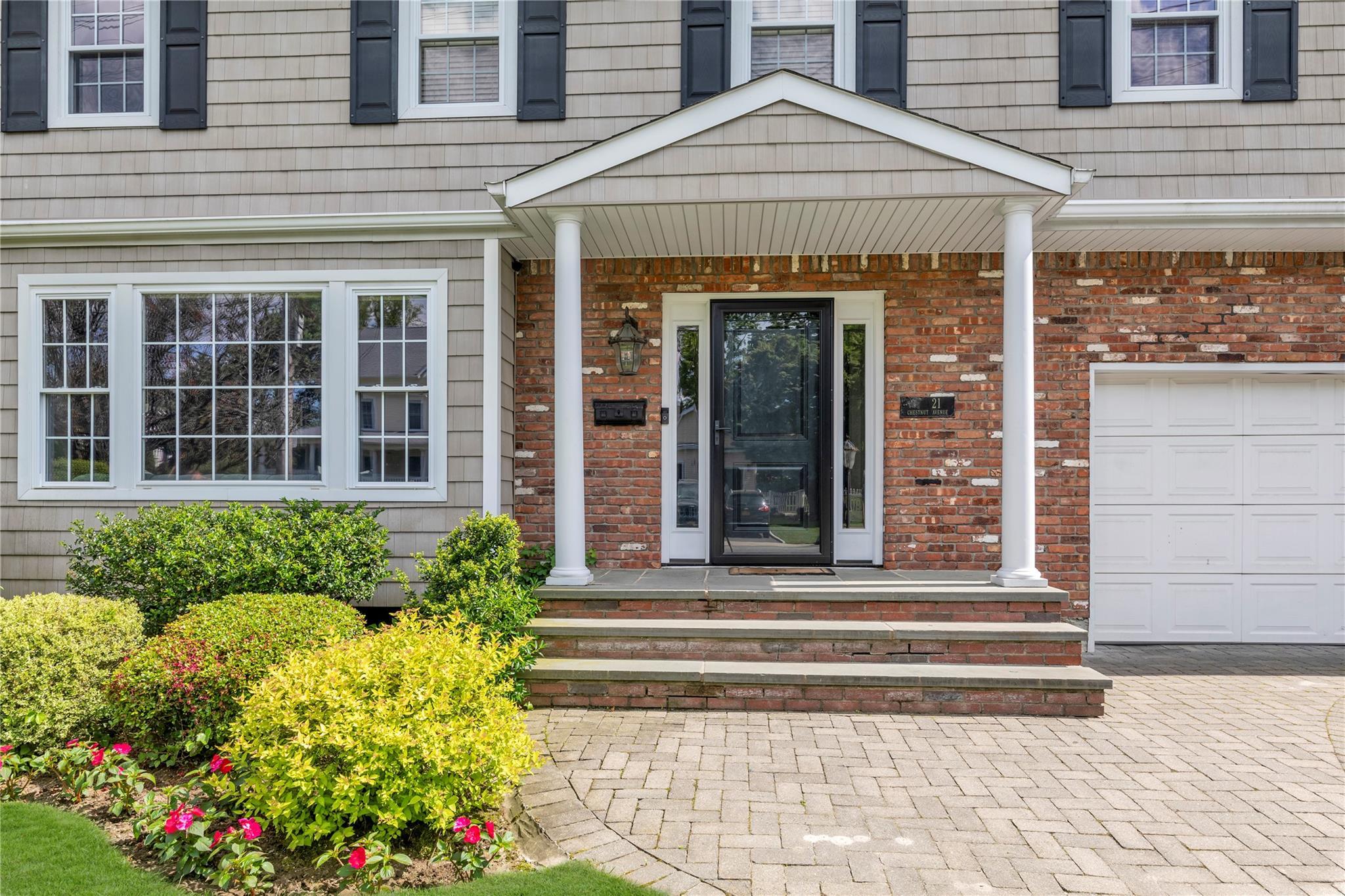 Single Family Chestnut  Nassau County, NY 11545, MLS-854381-29