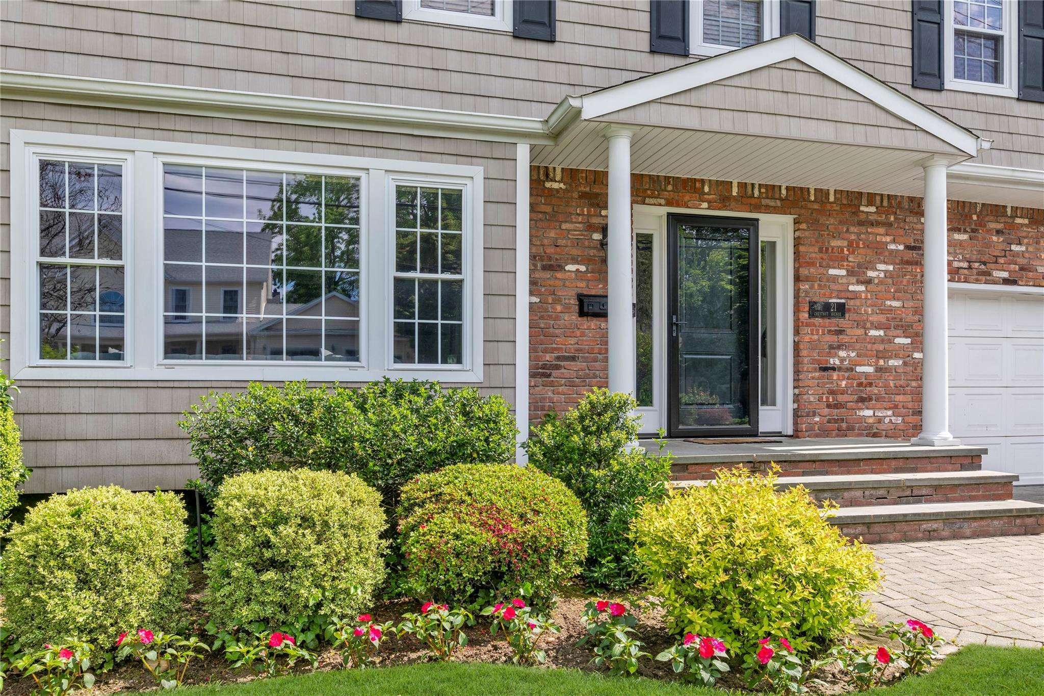 Single Family Chestnut  Nassau County, NY 11545, MLS-854381-30
