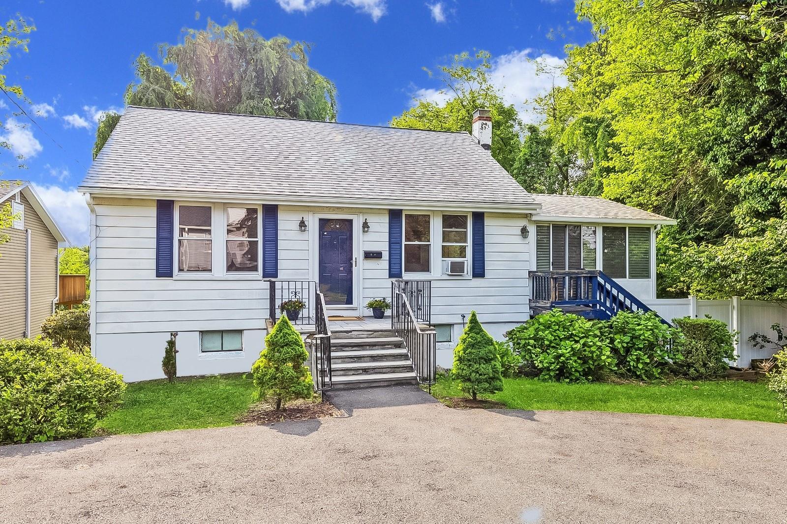 Single Family Harrison  Rockland County, NY 10920, MLS-854383-2