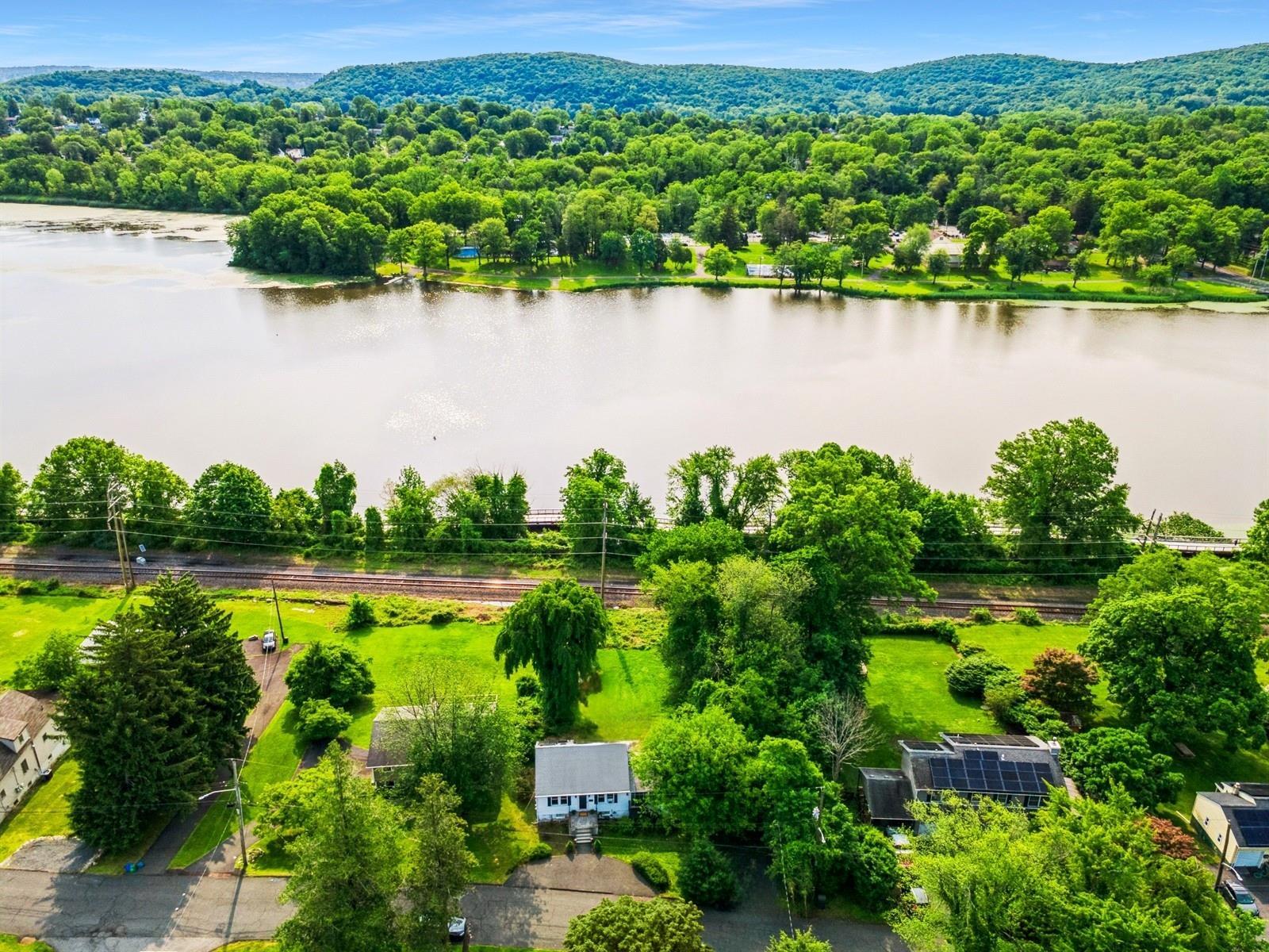 Single Family Harrison  Rockland County, NY 10920, MLS-854383-27