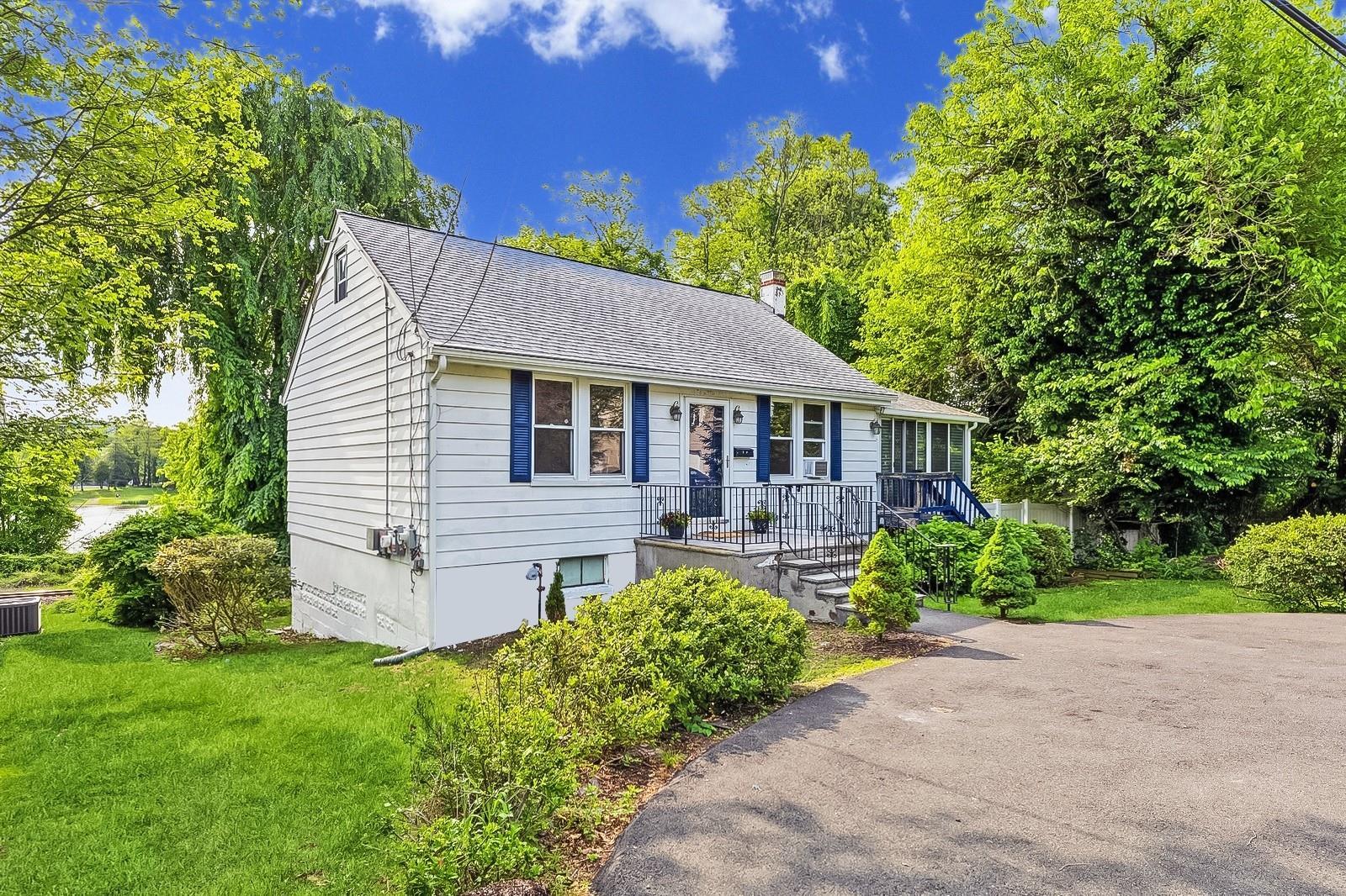Single Family Harrison  Rockland County, NY 10920, MLS-854383-3