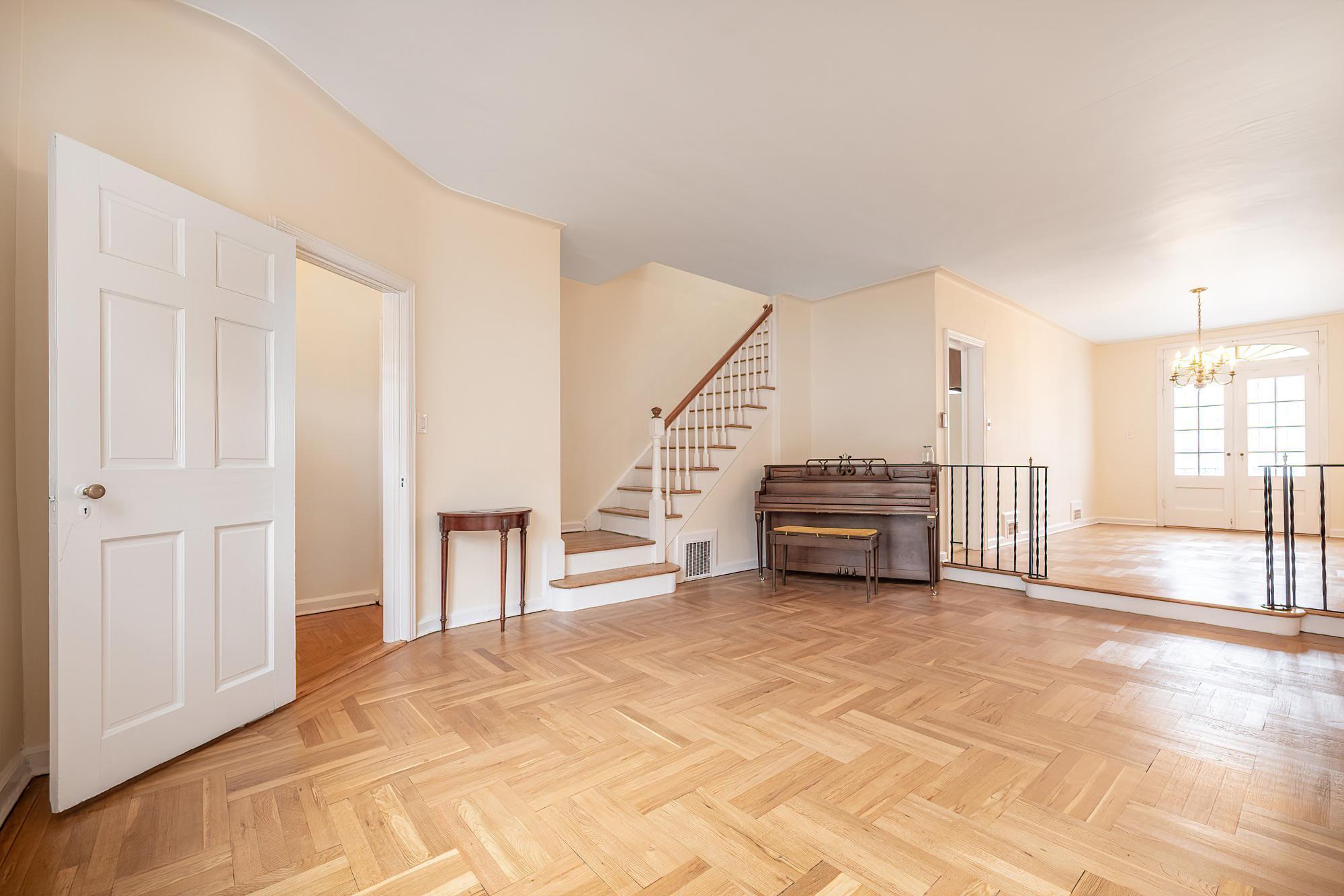Single Family 234th  Bronx, NY 10463, MLS-854405-4