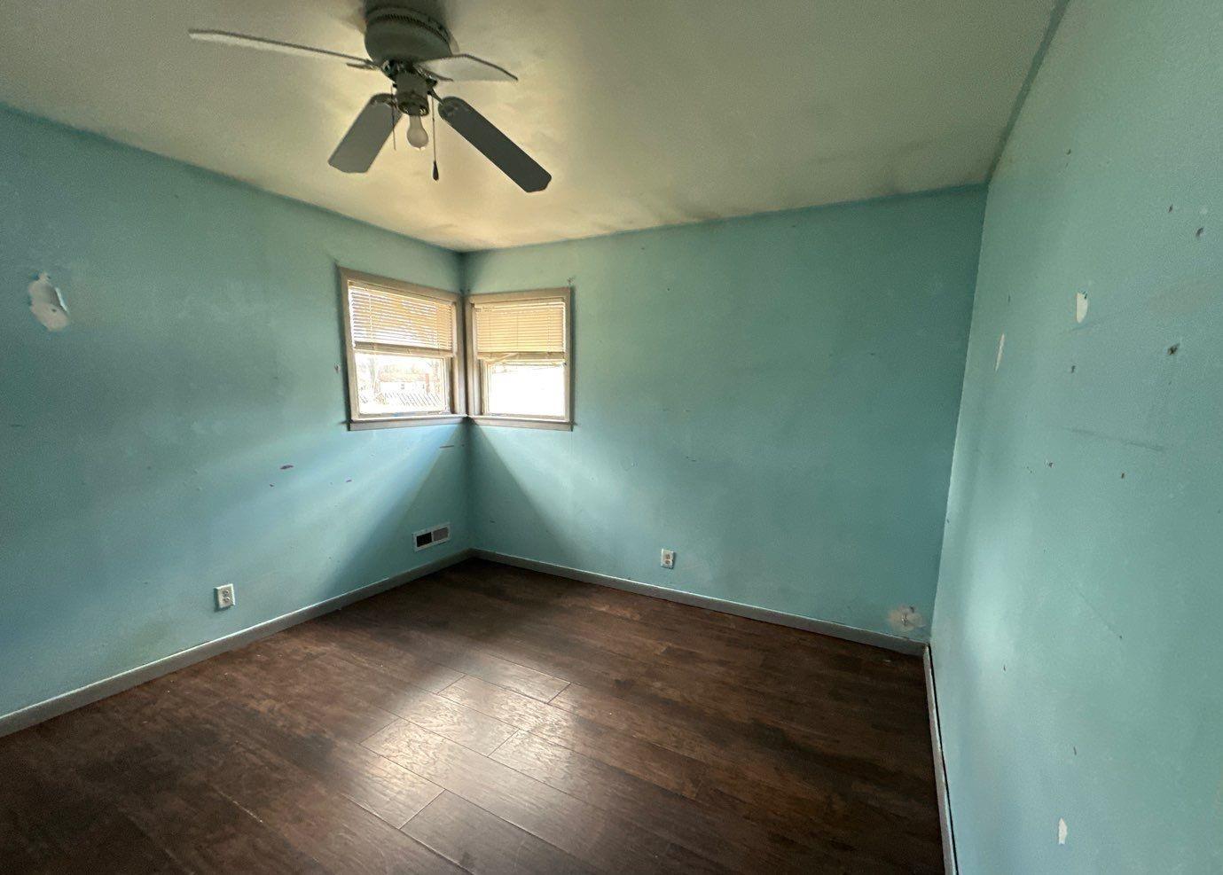 Single Family 4th  Suffolk County, NY 11717, MLS-854409-10