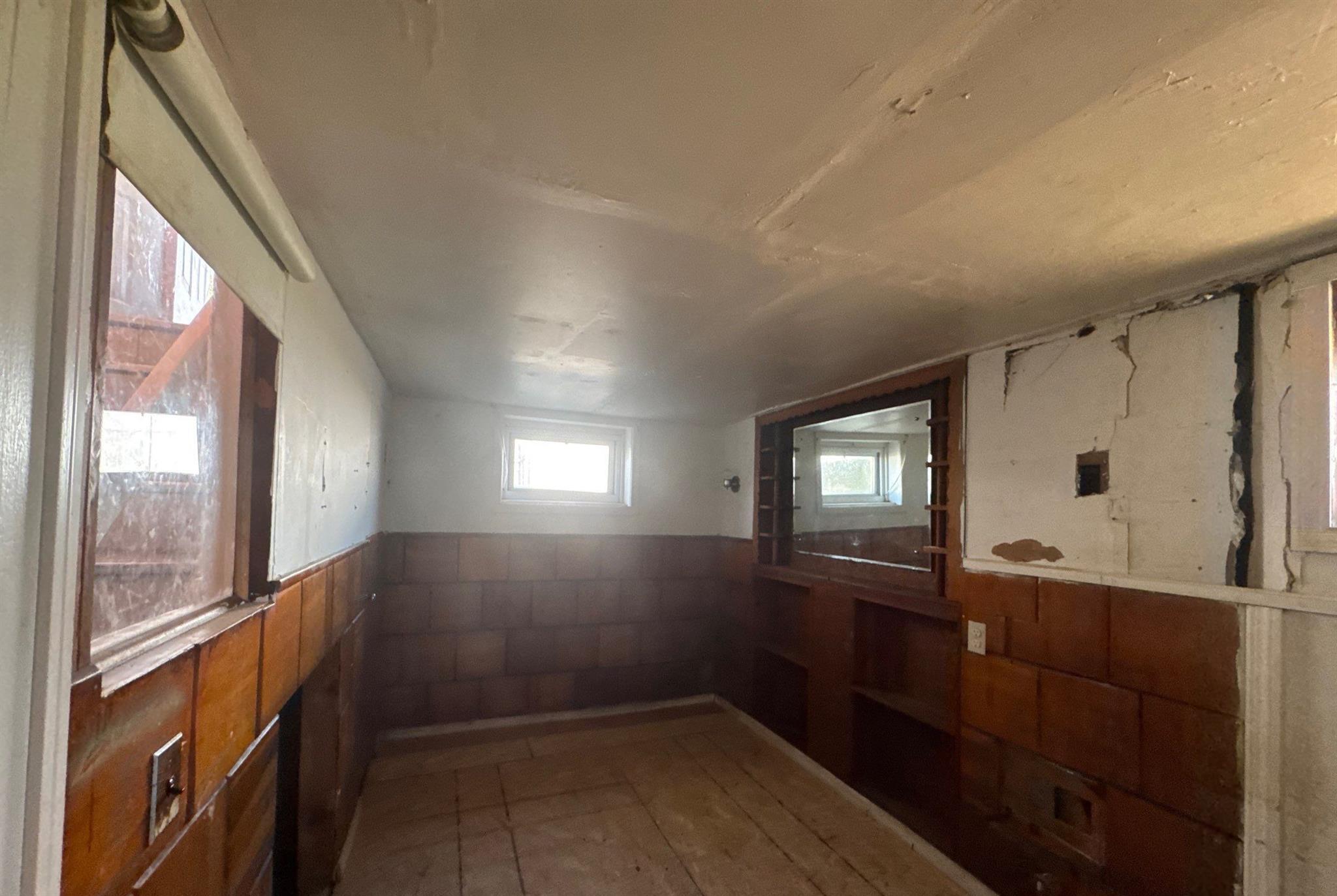 Single Family 4th  Suffolk County, NY 11717, MLS-854409-14