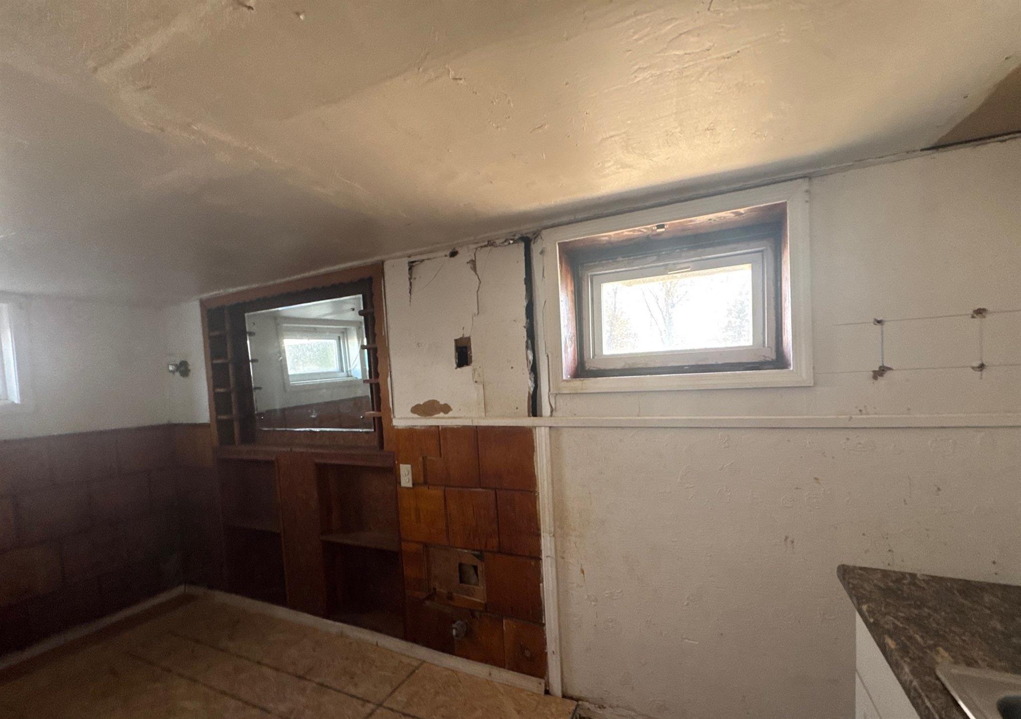 Single Family 4th  Suffolk County, NY 11717, MLS-854409-15