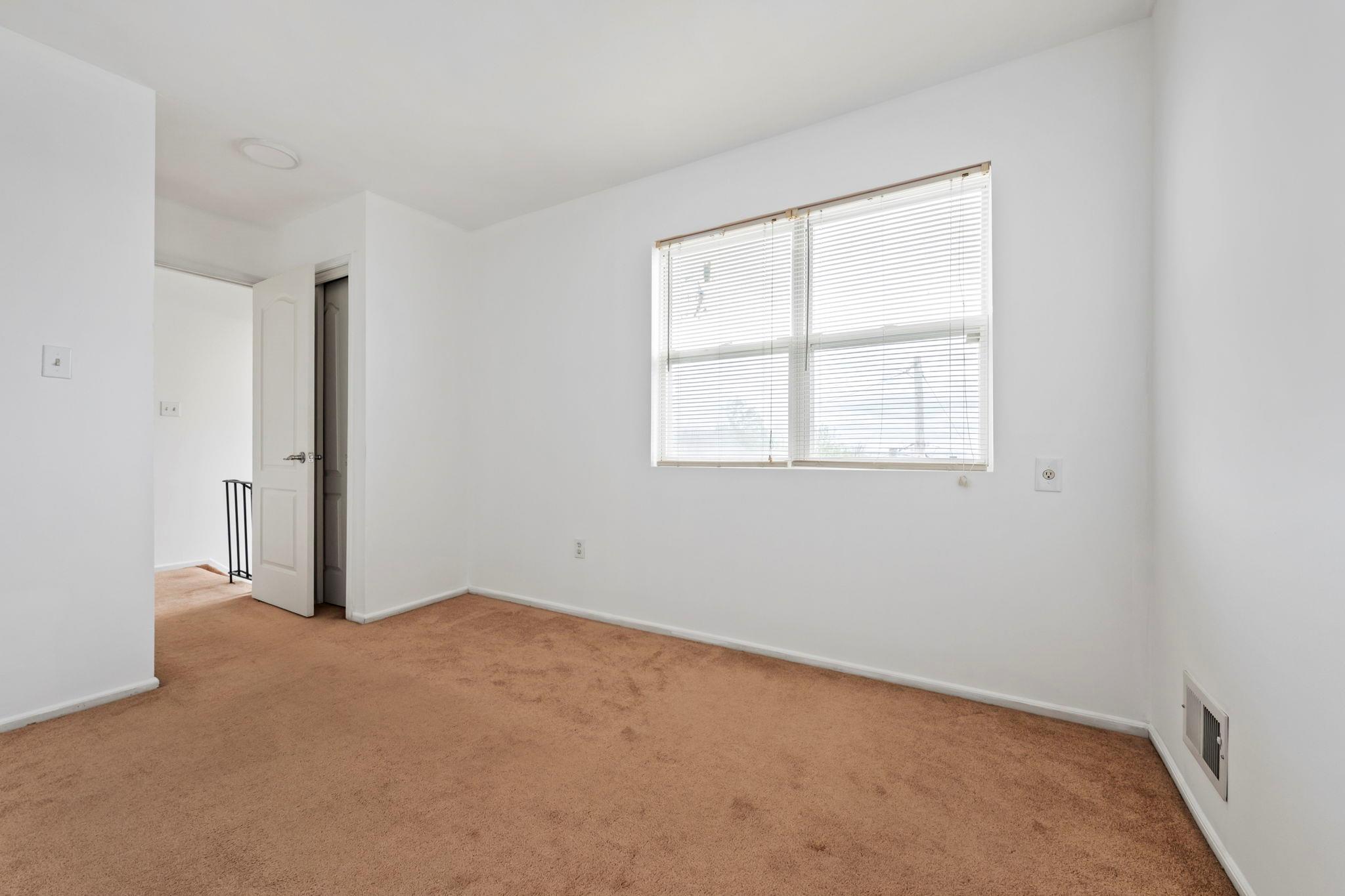 Single Family Northview  Staten Island, NY 10301, MLS-854429-12