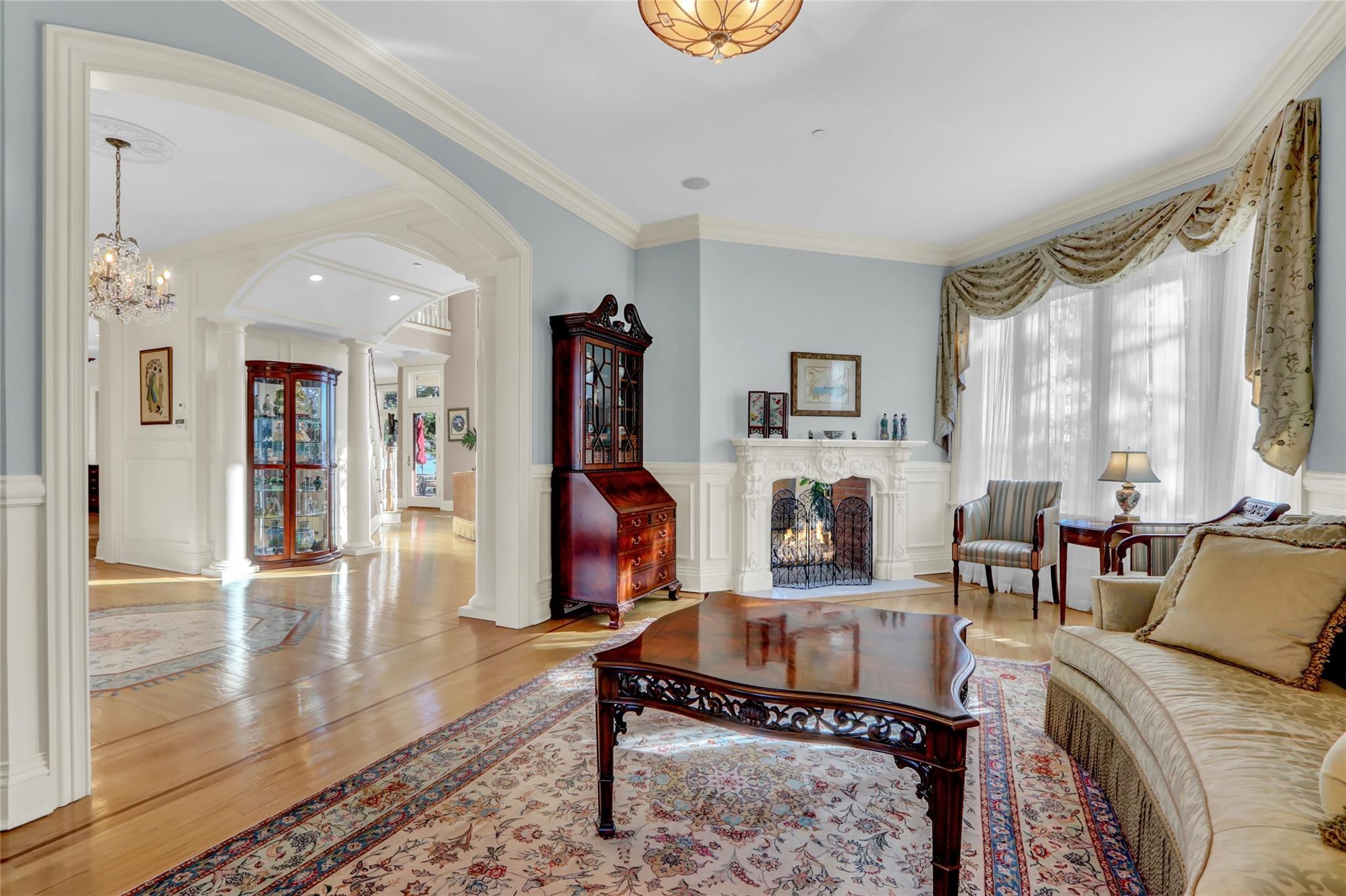 Single Family Asharoken  Suffolk County, NY 11768, MLS-854461-12