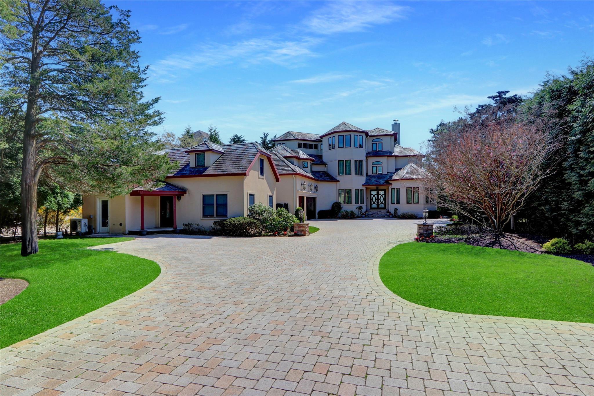 Single Family Asharoken  Suffolk County, NY 11768, MLS-854461-2