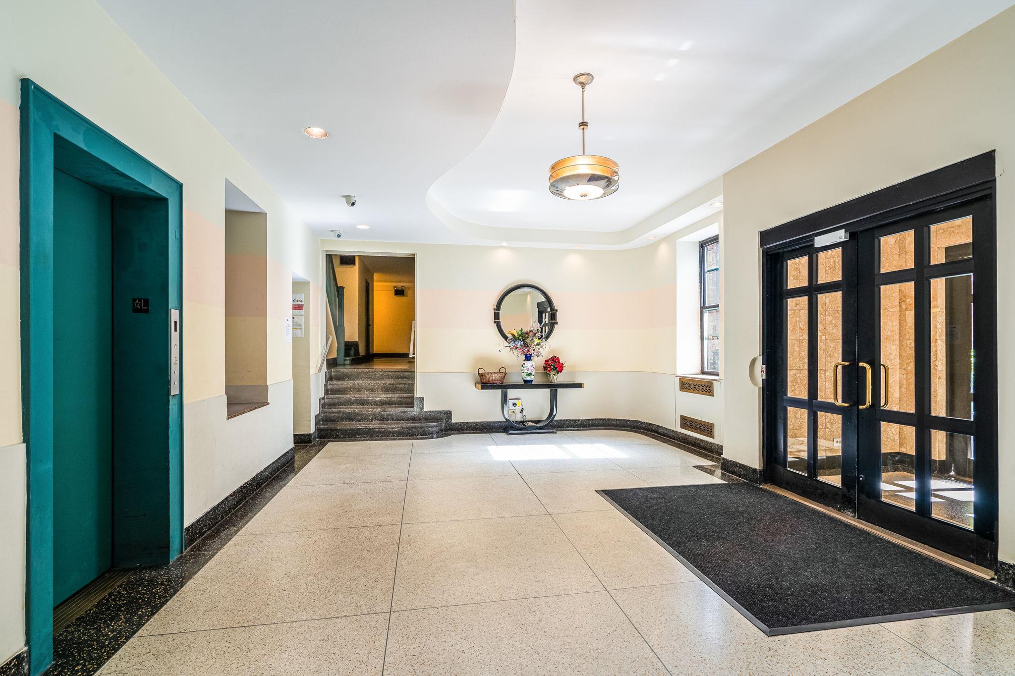 Coop Riverdale  Bronx, NY 10463, MLS-854463-3