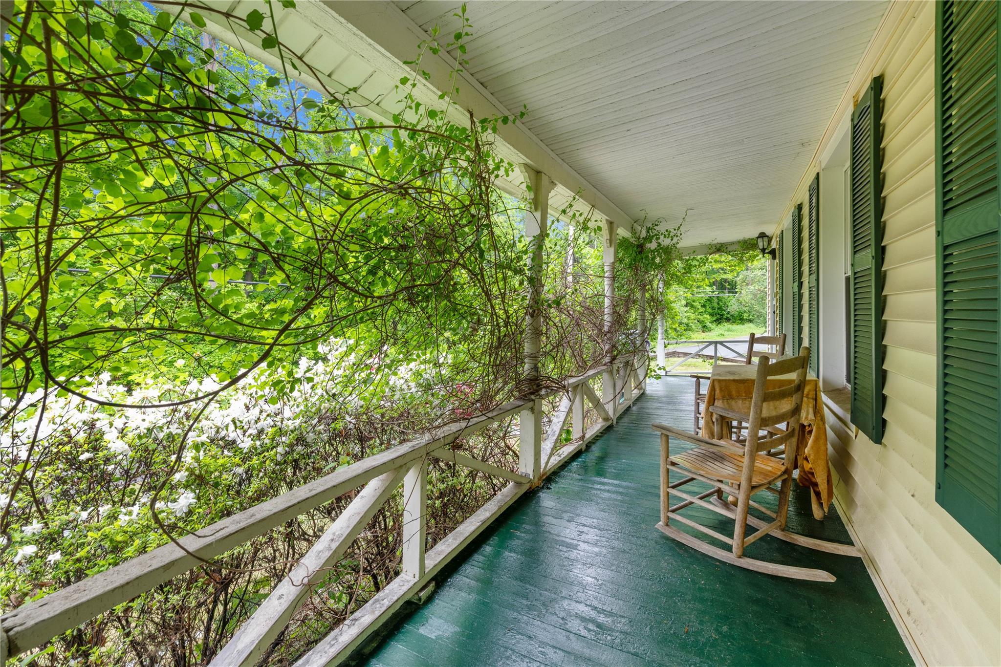 Single Family Juengstville  Westchester County, NY 10519, MLS-854469-2
