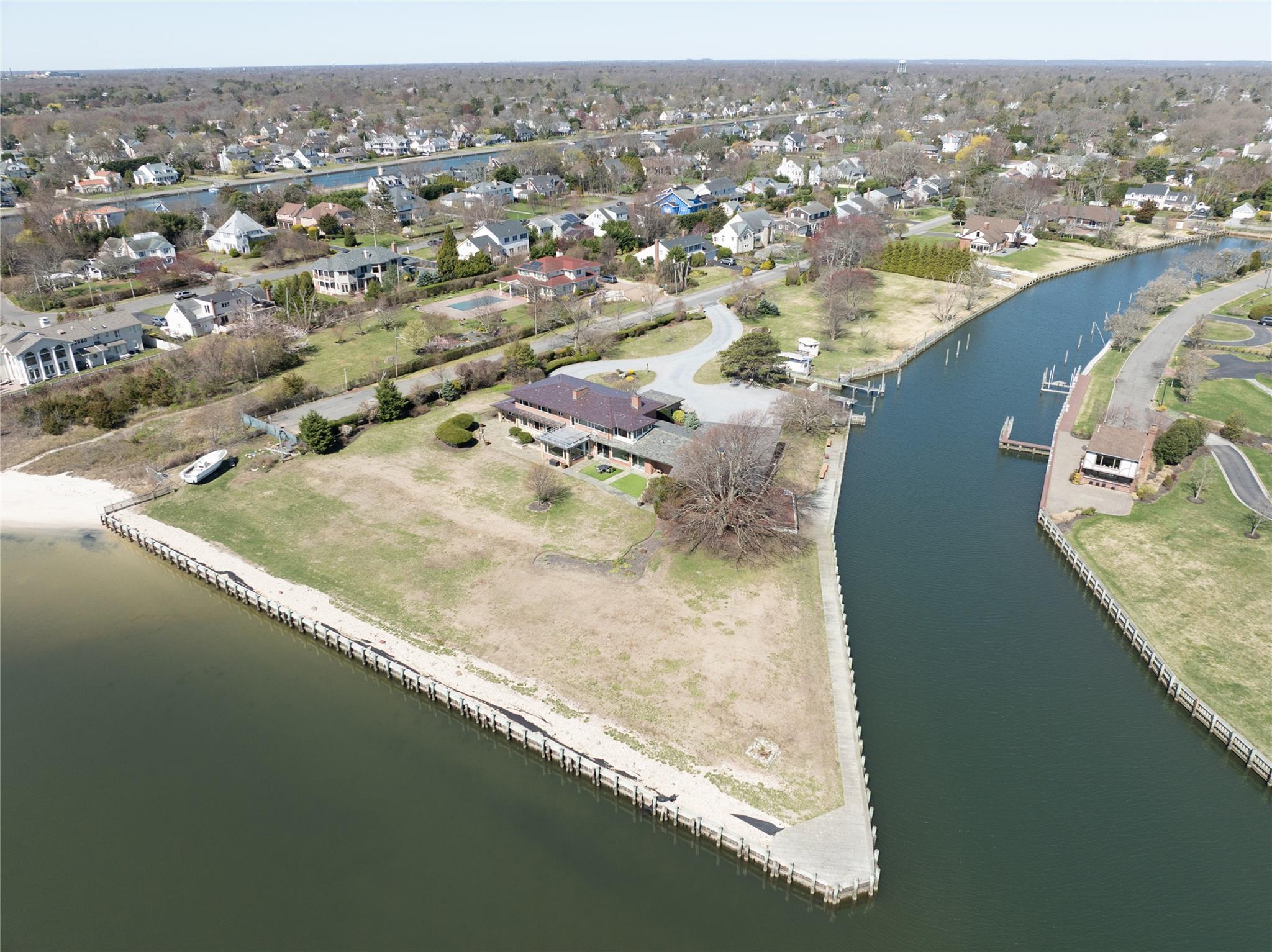 Single Family West  Suffolk County, NY 11706, MLS-854479-13
