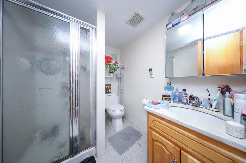 Single Family 23rd  Brooklyn, NY 11229, MLS-854487-22