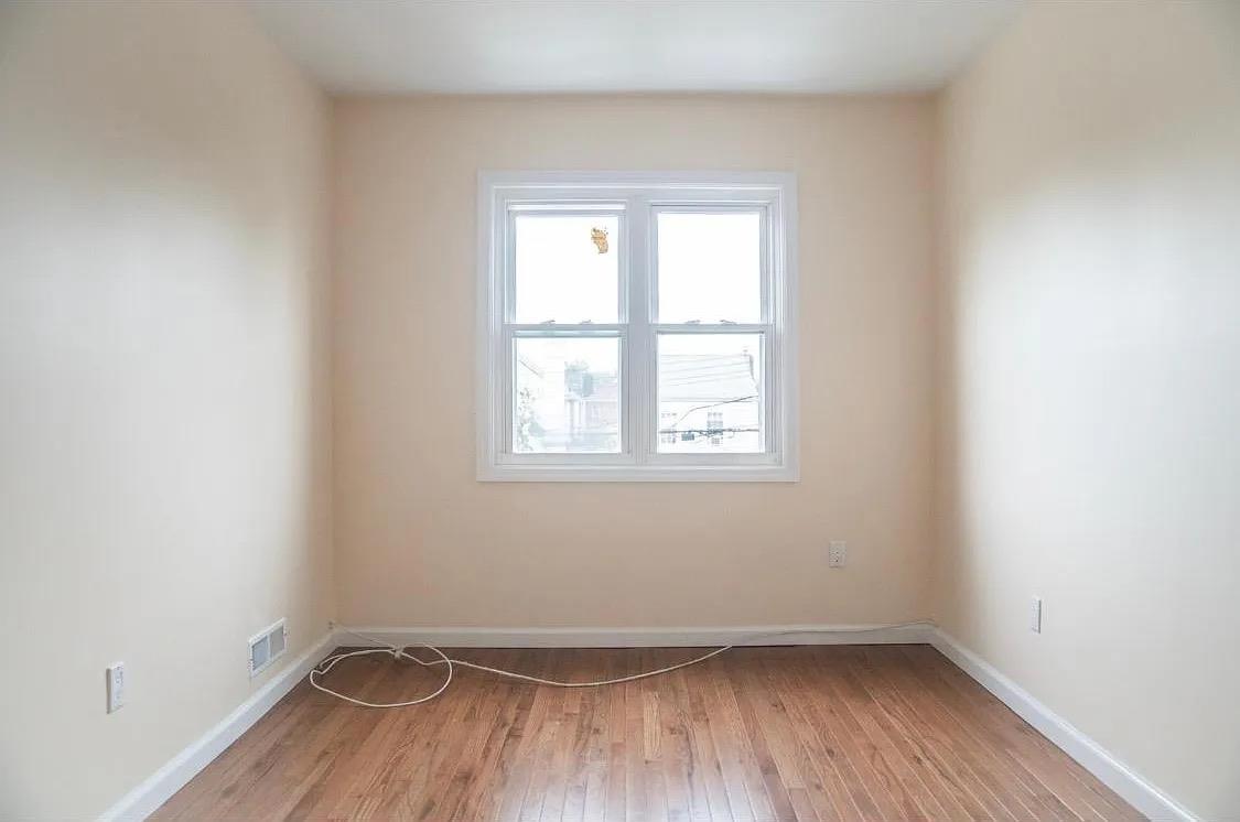 Single Family Colden  Bronx, NY 10469, MLS-854492-10