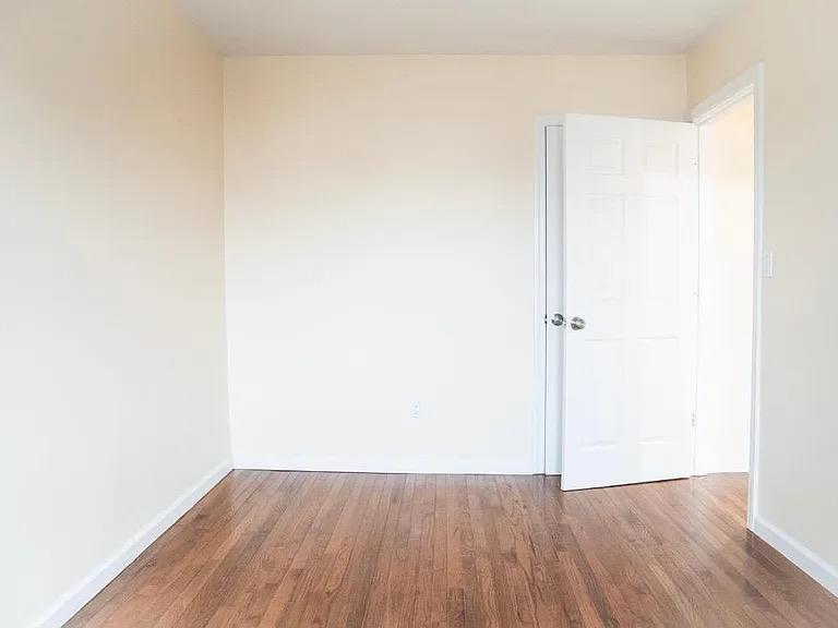 Single Family Colden  Bronx, NY 10469, MLS-854492-11