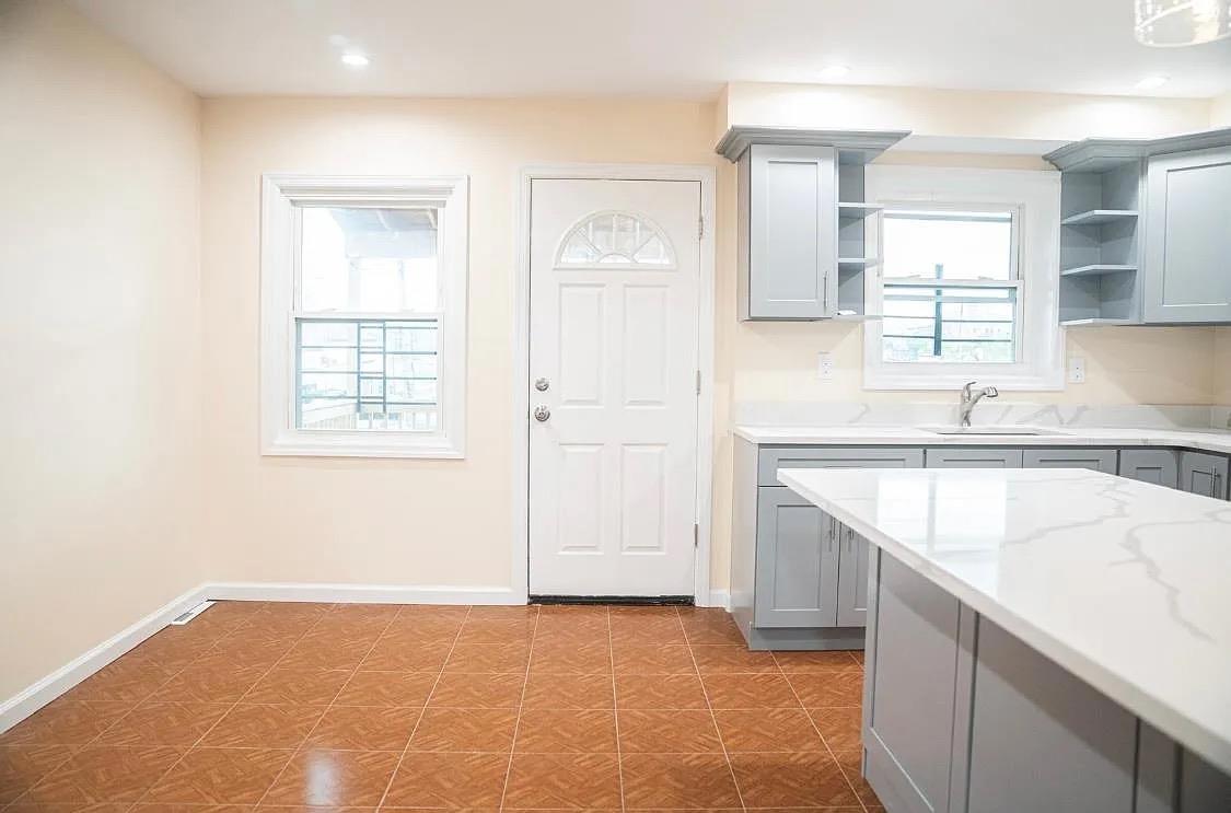 Single Family Colden  Bronx, NY 10469, MLS-854492-3