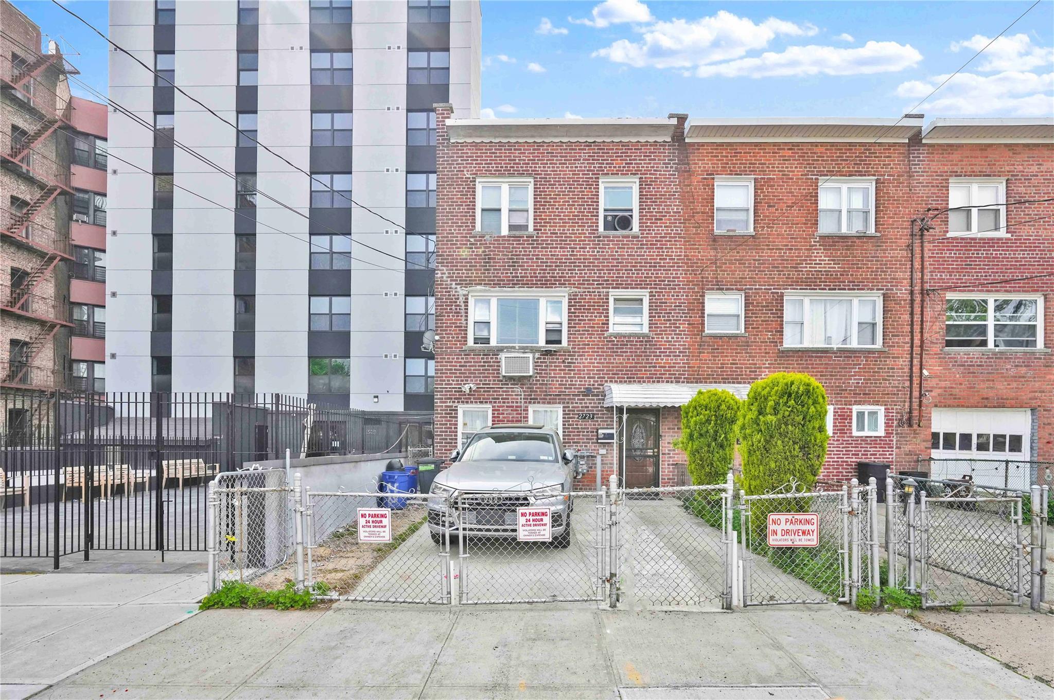 Single Family Colden  Bronx, NY 10469, MLS-854492-30