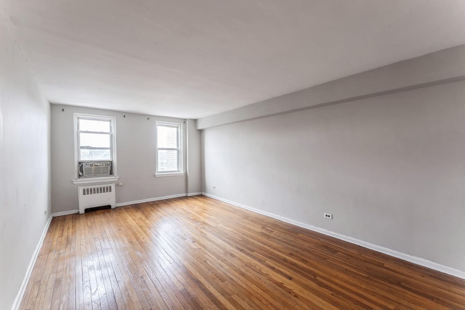 Apartment Parsons Blvd  Queens, NY 11354, MLS-854505-8