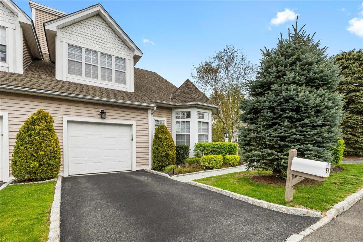 Single Family Roundtop  Westchester County, NY 10710, MLS-854506-2