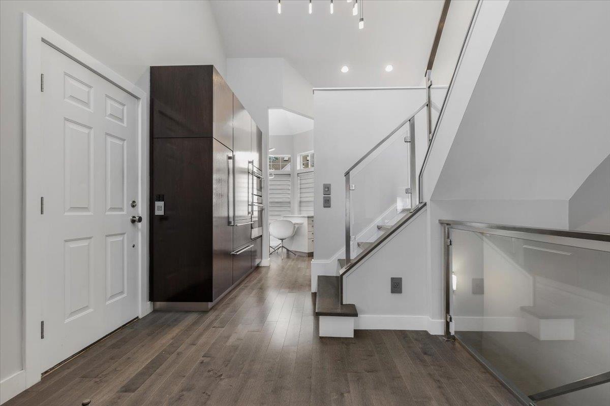 Single Family Roundtop  Westchester County, NY 10710, MLS-854506-3